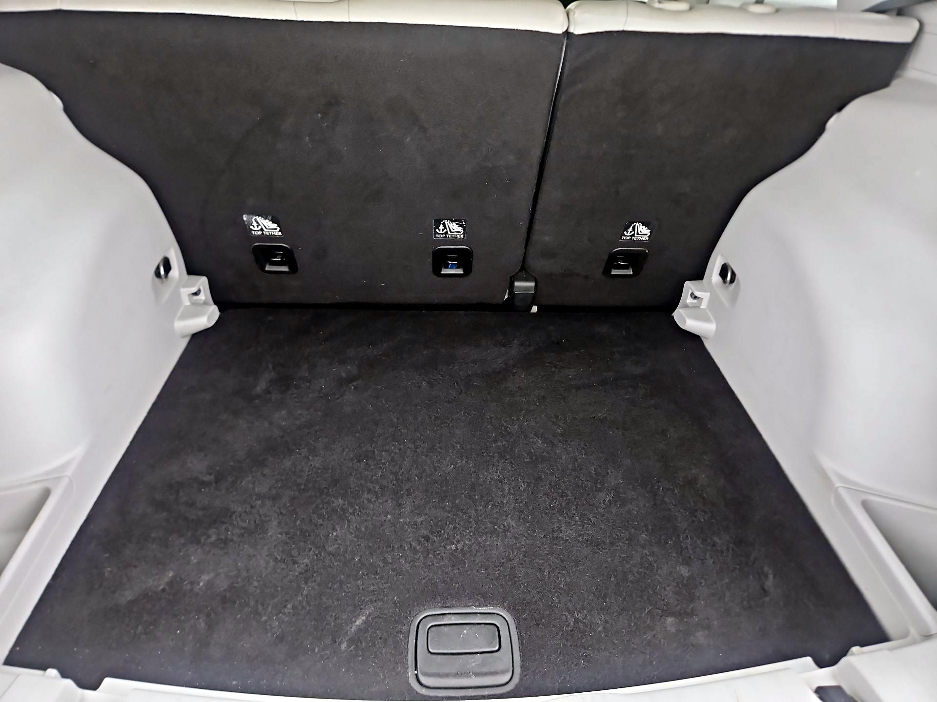 Thumbnail: 2018 Jeep Compass - 19