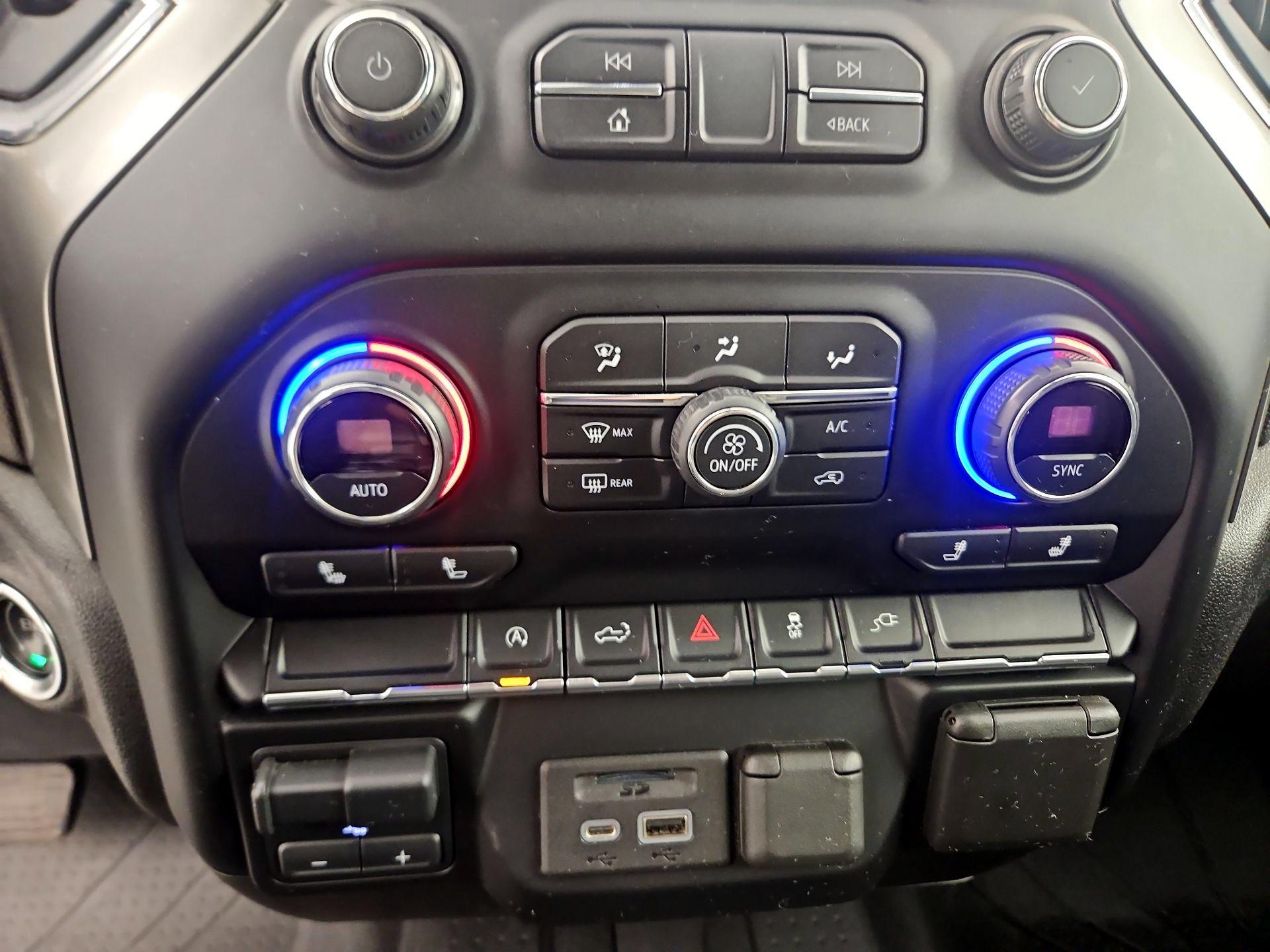 Thumbnail: 2021 Chevrolet Silverado 1500 - 14