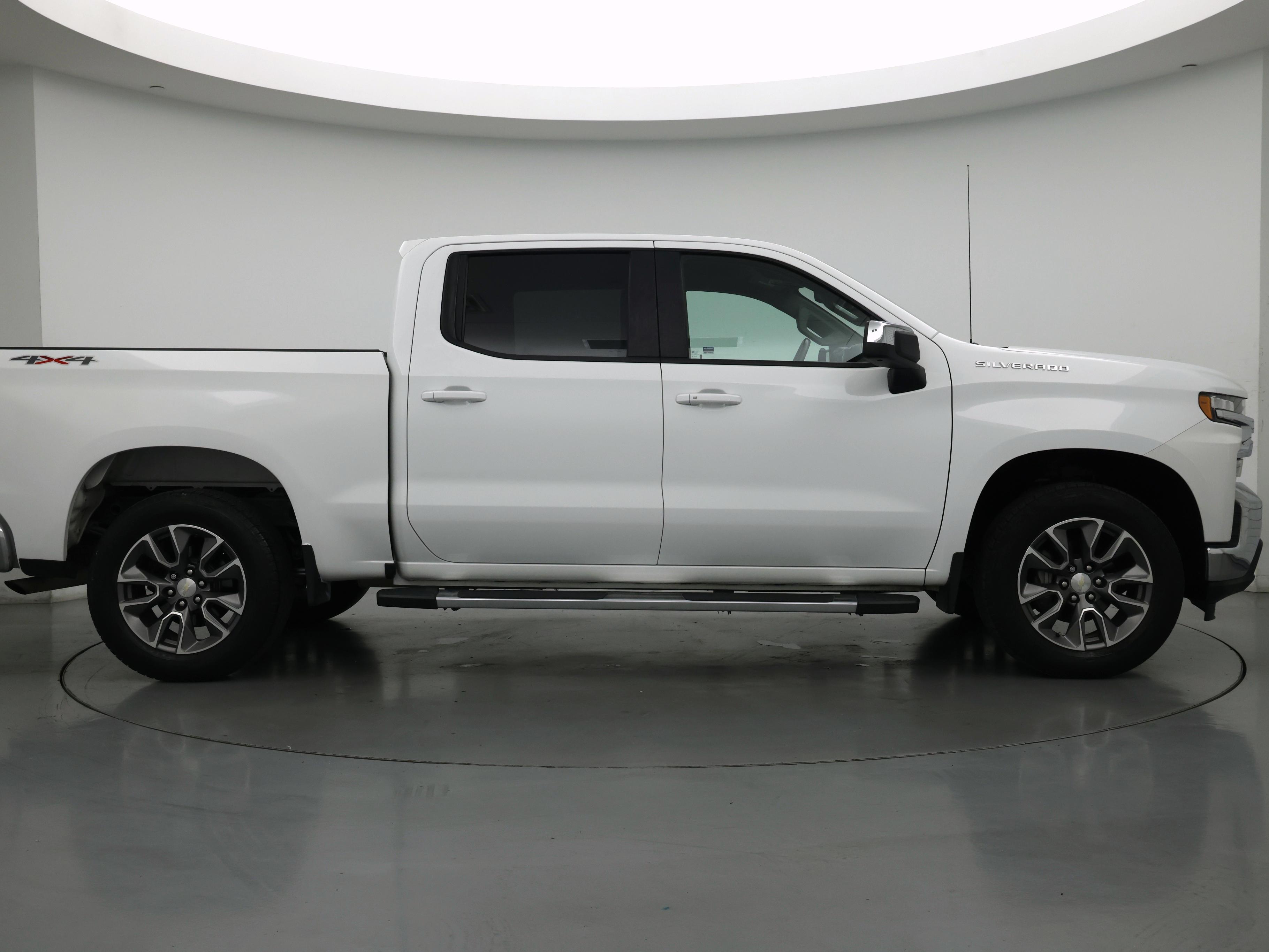 Thumbnail: 2021 Chevrolet Silverado 1500 - 2