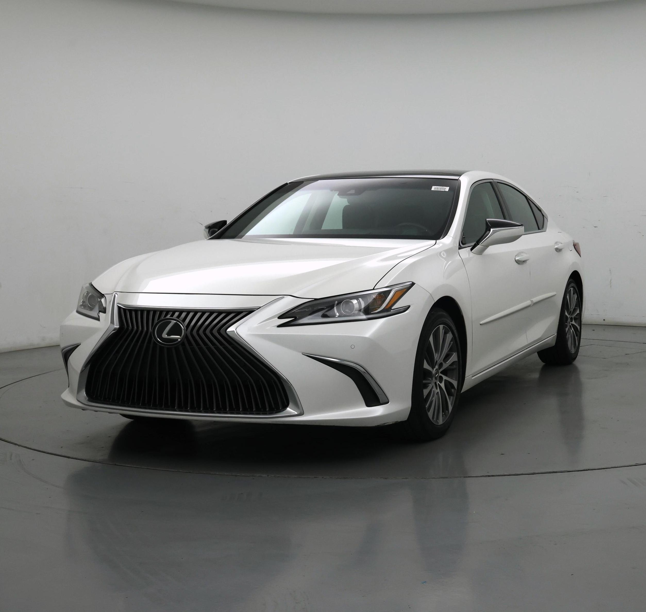 Thumbnail: 2021 Lexus ES - 4