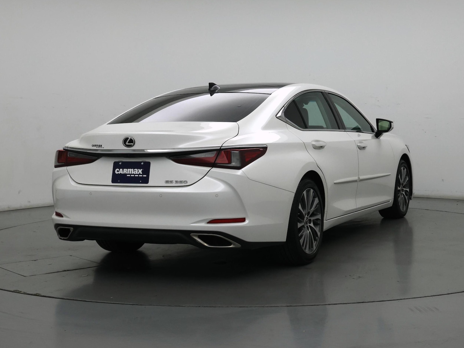 2021 Lexus ES 350 - Photo 9
