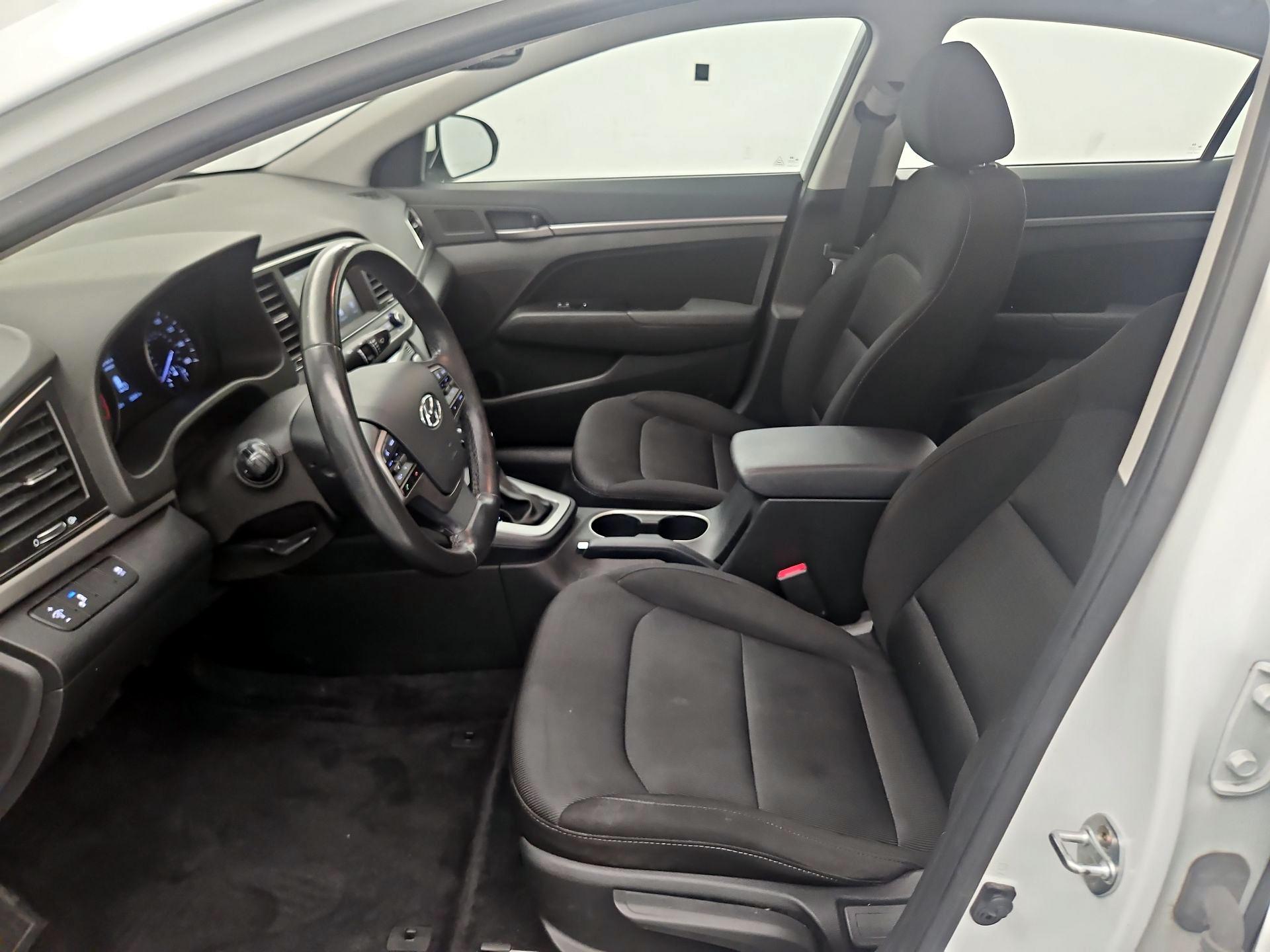 Thumbnail: 2018 Hyundai Elantra - 9