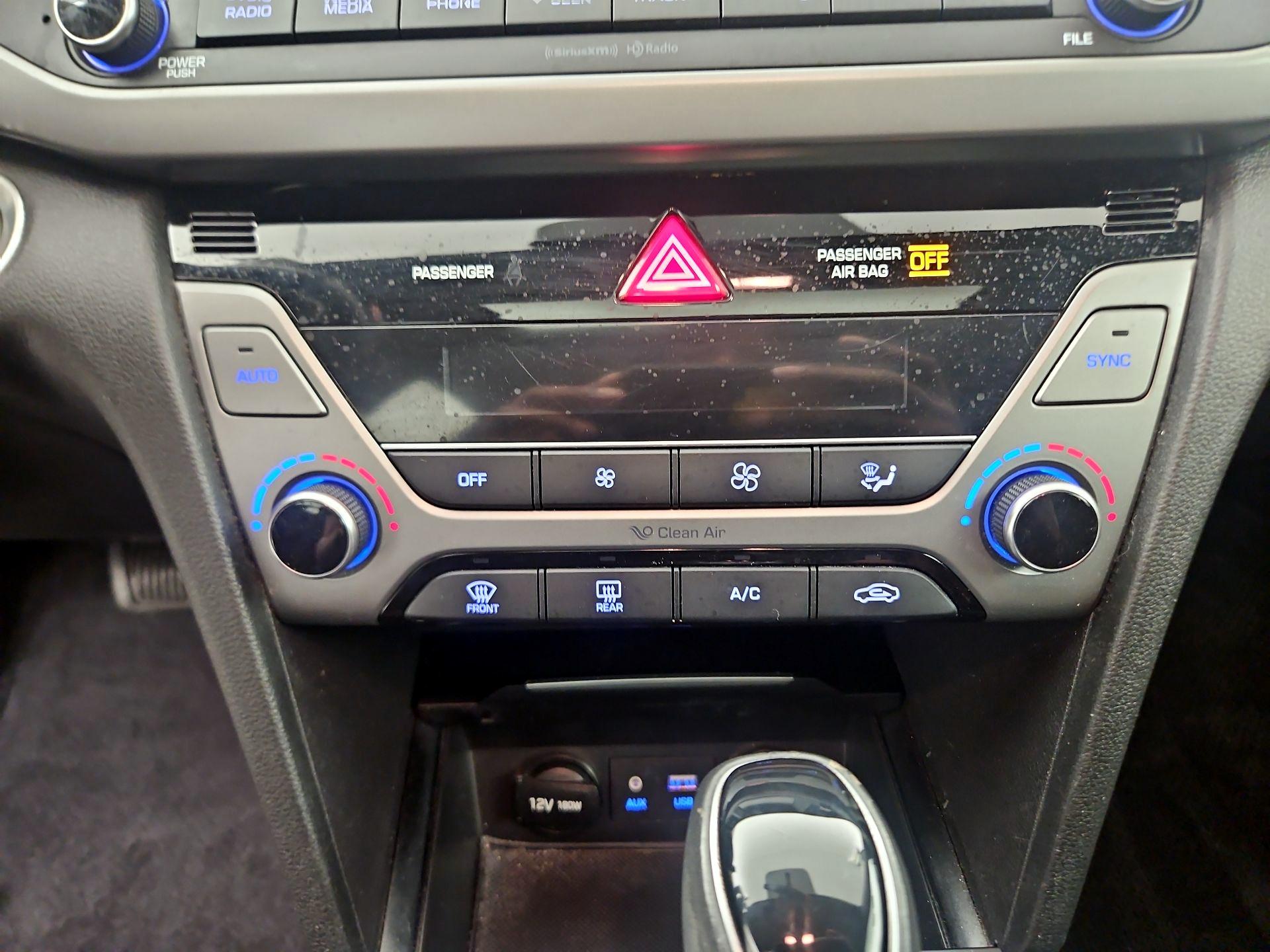 Thumbnail: 2018 Hyundai Elantra - 14