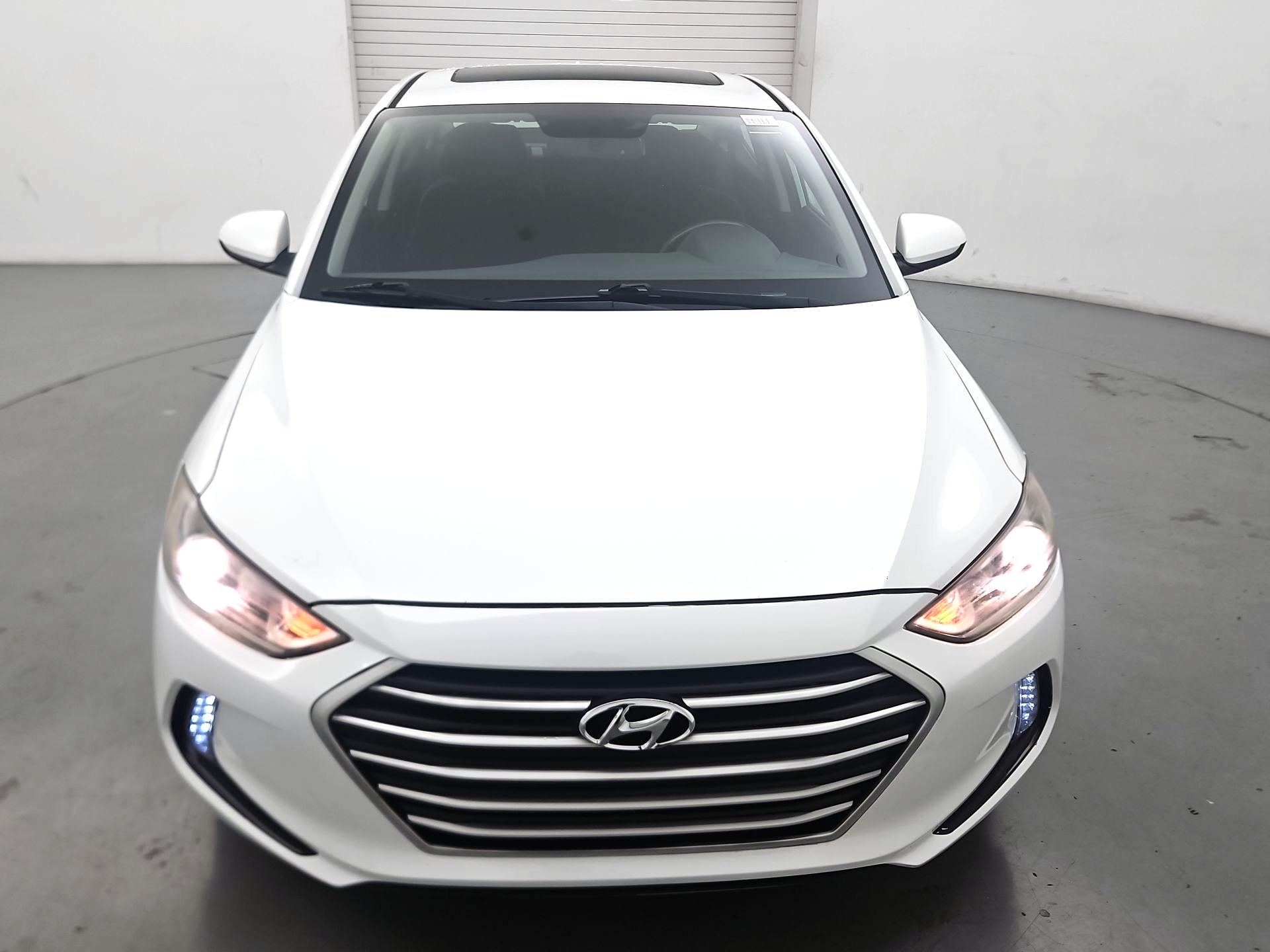 Thumbnail: 2018 Hyundai Elantra - 2