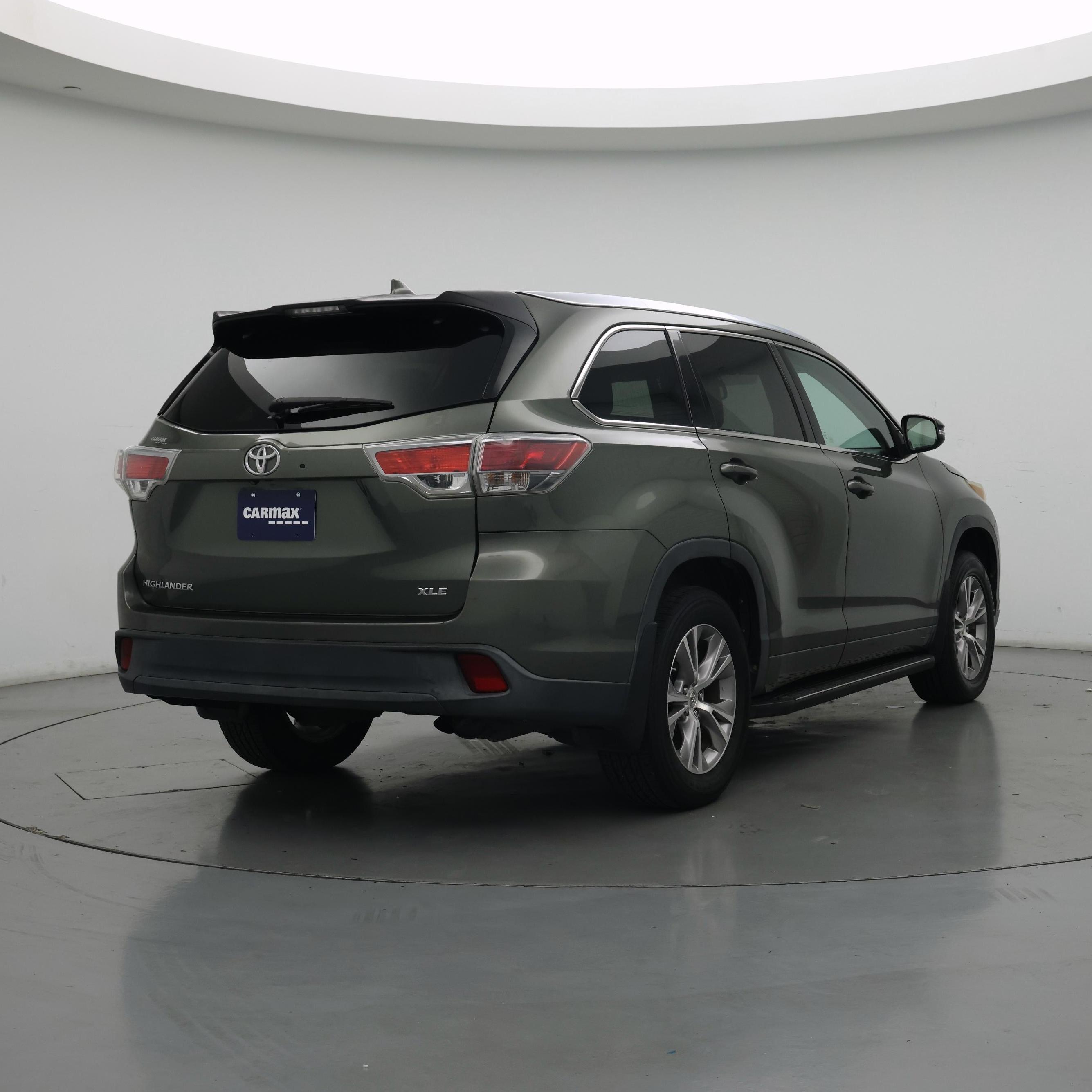Thumbnail: 2015 Toyota Highlander - 8