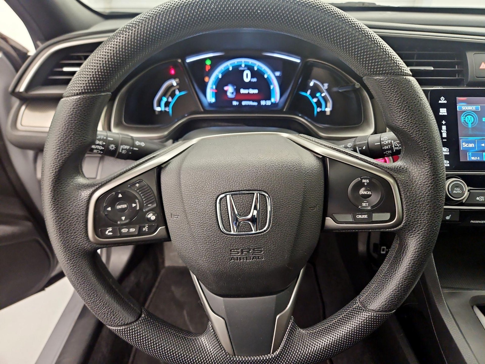 2018 Honda Civic Hatchback EX - Photo 9