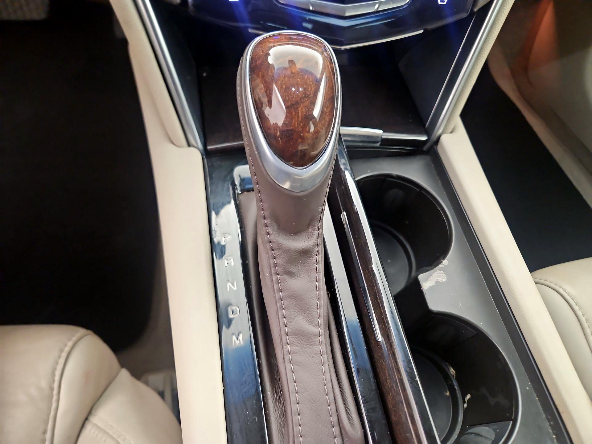 Thumbnail: 2015 Cadillac XTS - 15