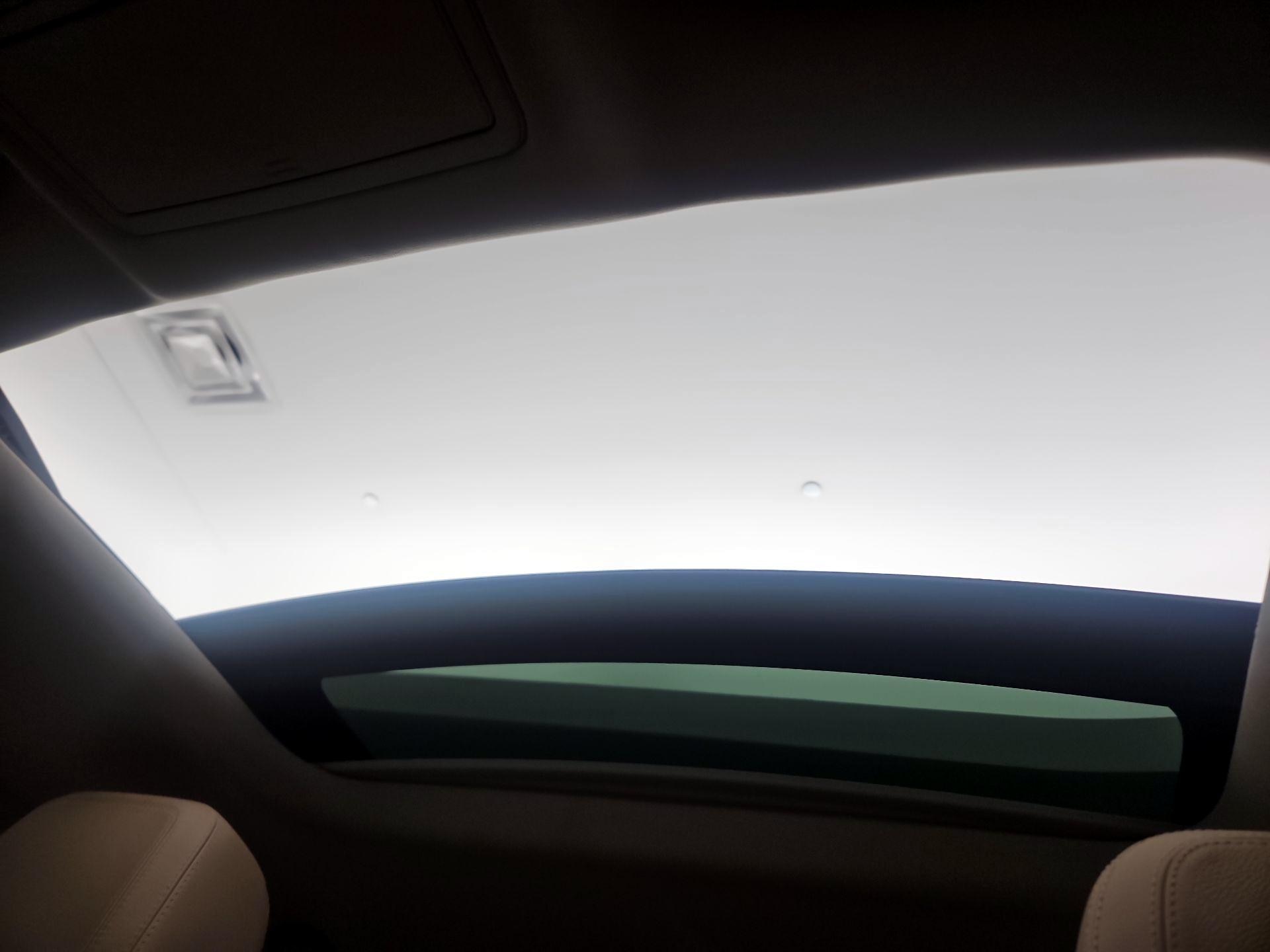 Thumbnail: 2017 Jaguar XF - 16