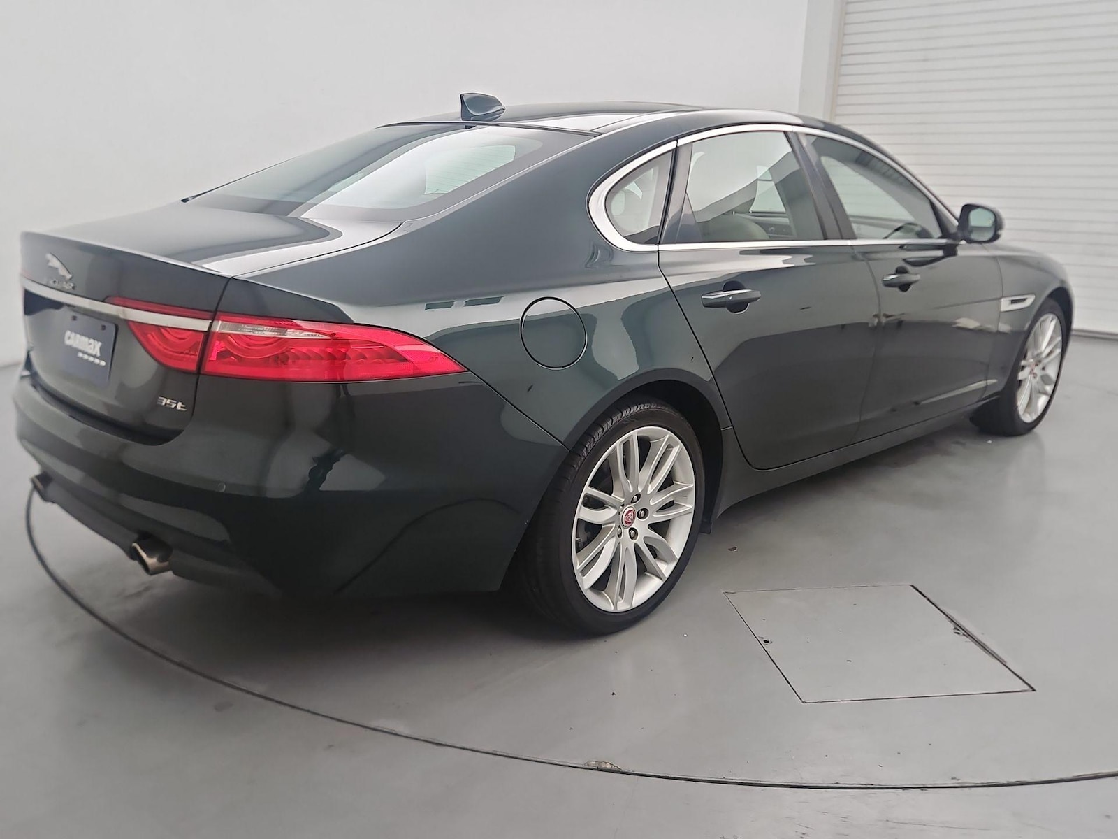 2017 Jaguar XF Prestige - Photo 5