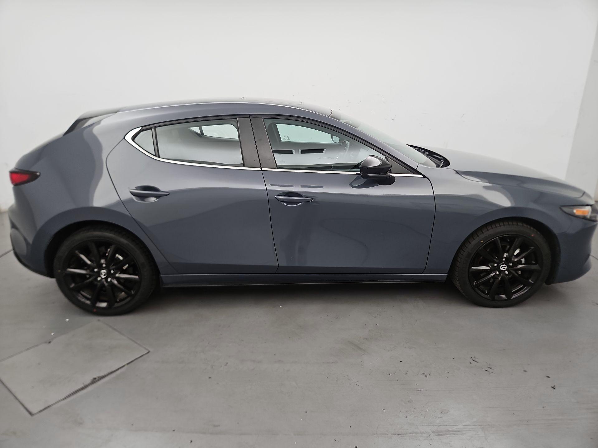 Thumbnail: 2023 Mazda Mazda3 - 4