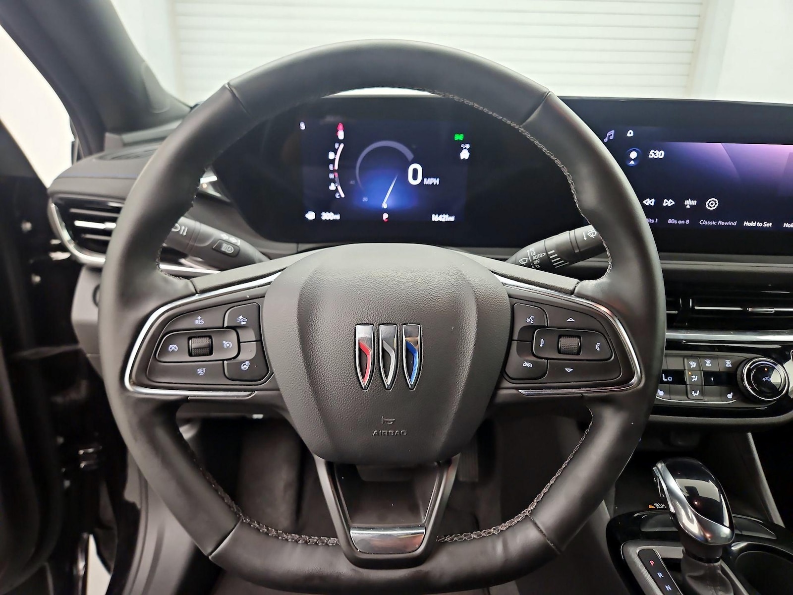 2025 Buick Envista Sport Touring - Photo 9