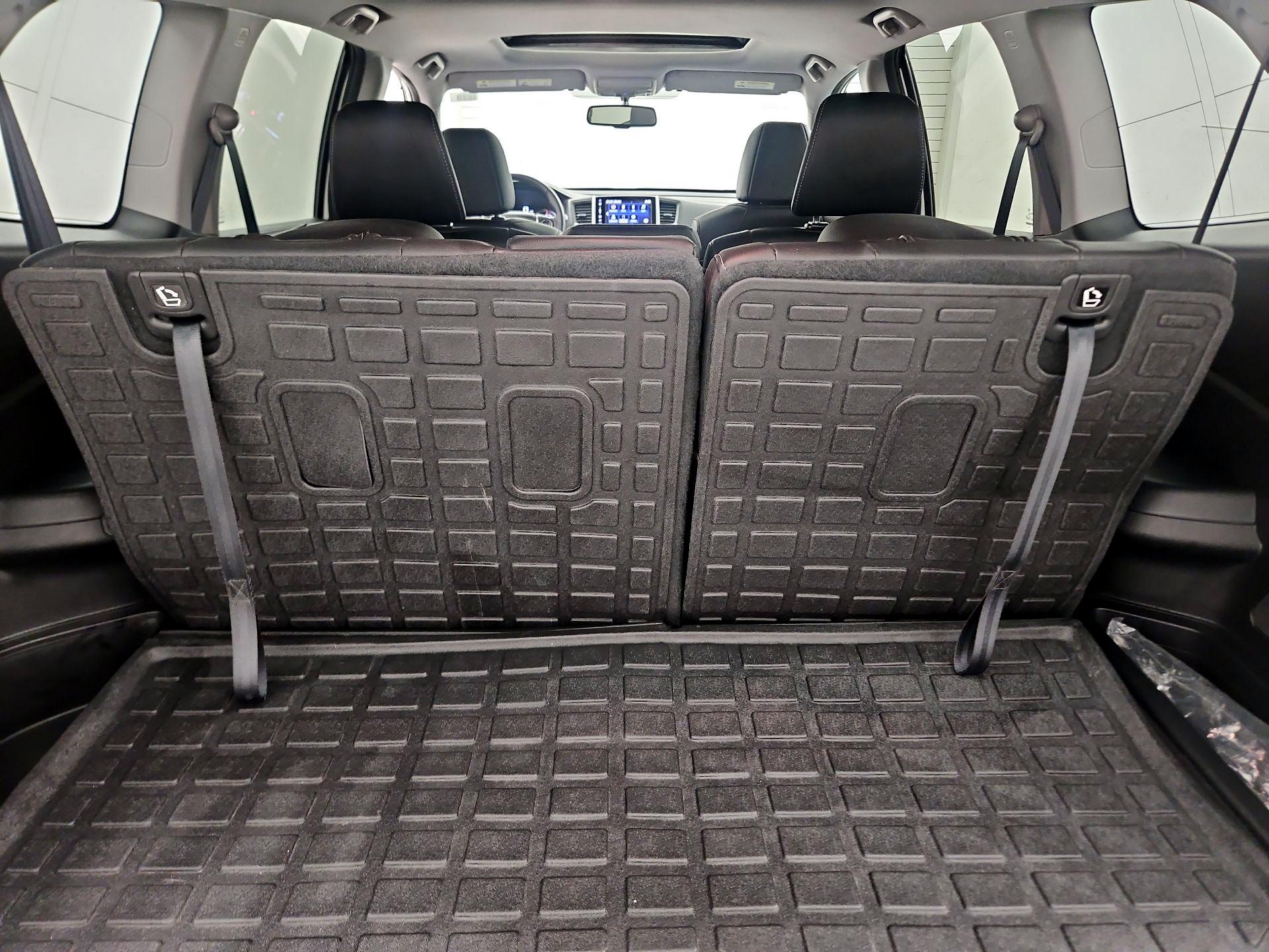 Thumbnail: 2018 Honda Pilot - 20