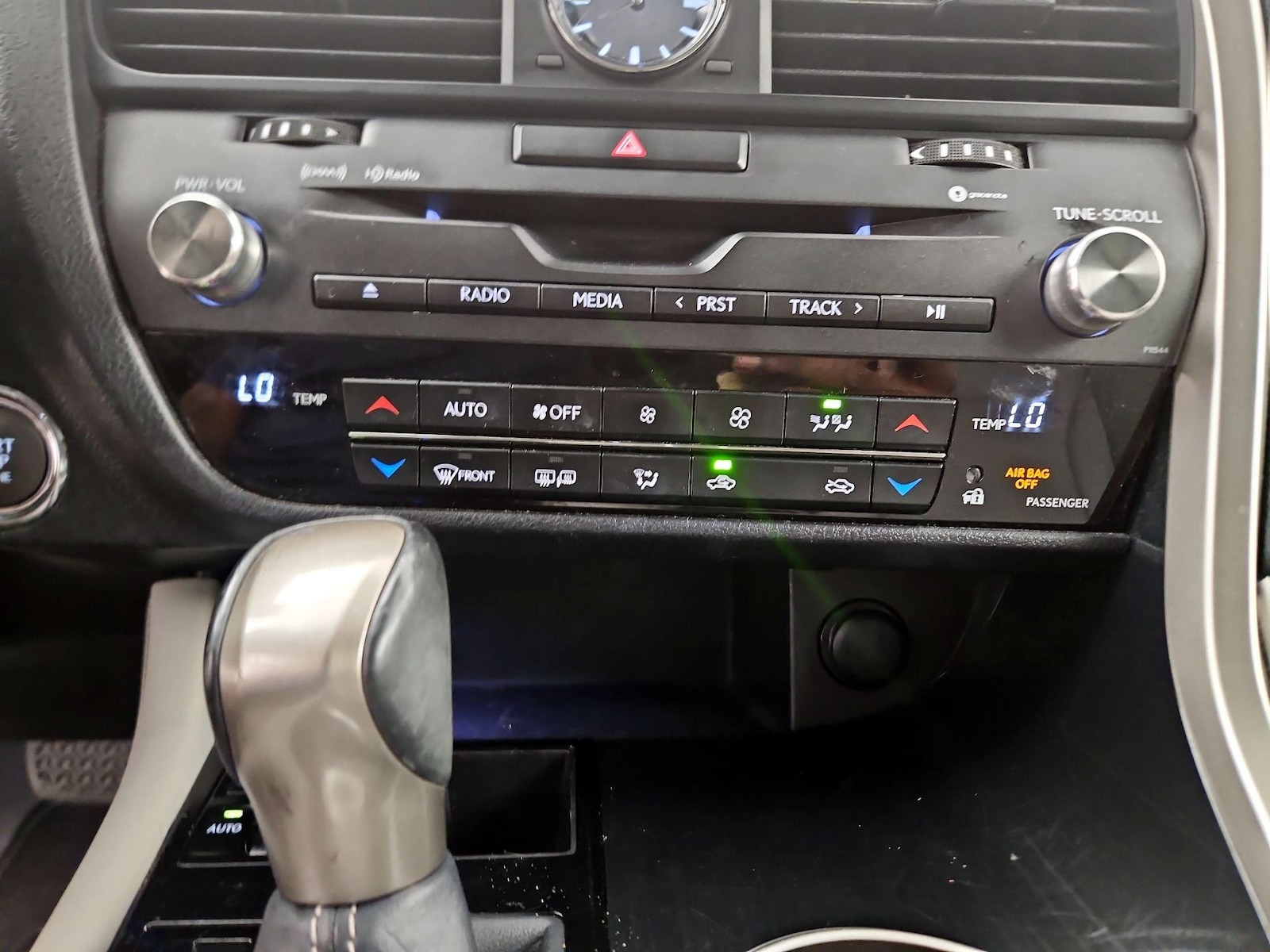 2017 Lexus RX 350 - Photo 18