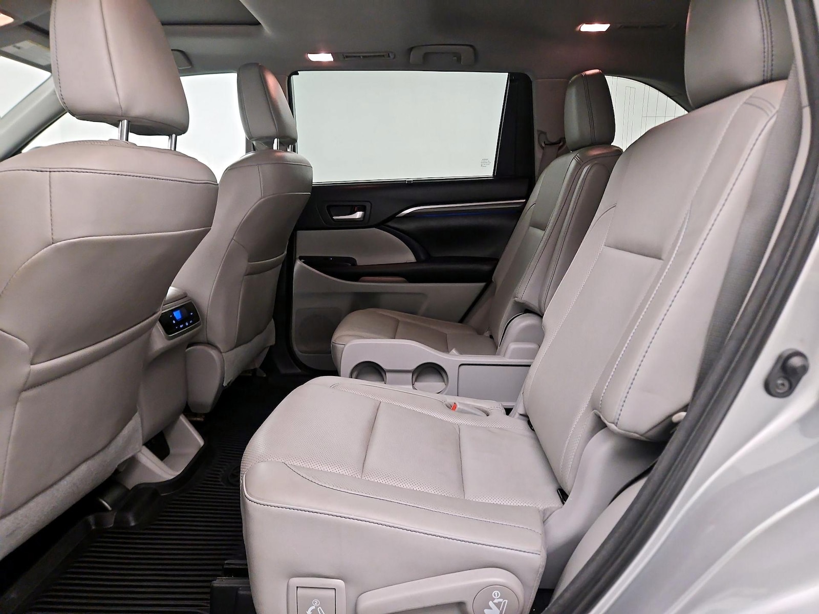 Rear Air Conditioning