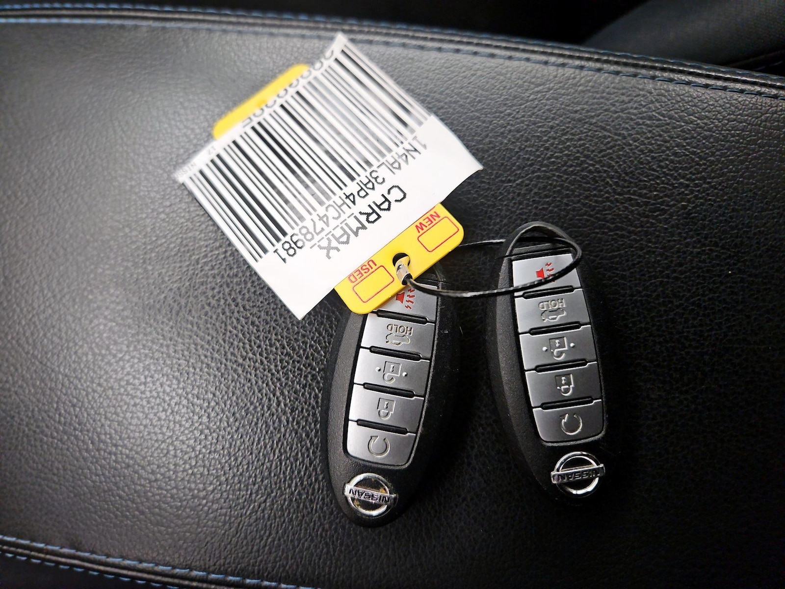 2017 Nissan Altima SR - Photo 21