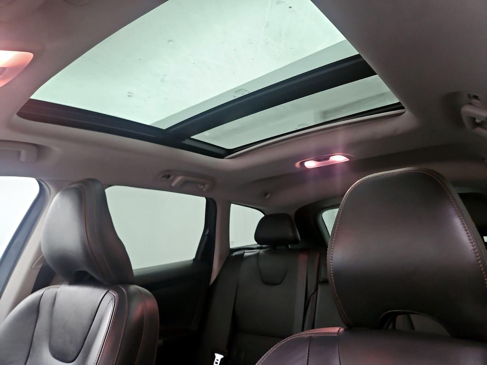 2017 Volvo XC60 T5 Dynamic - Photo 10