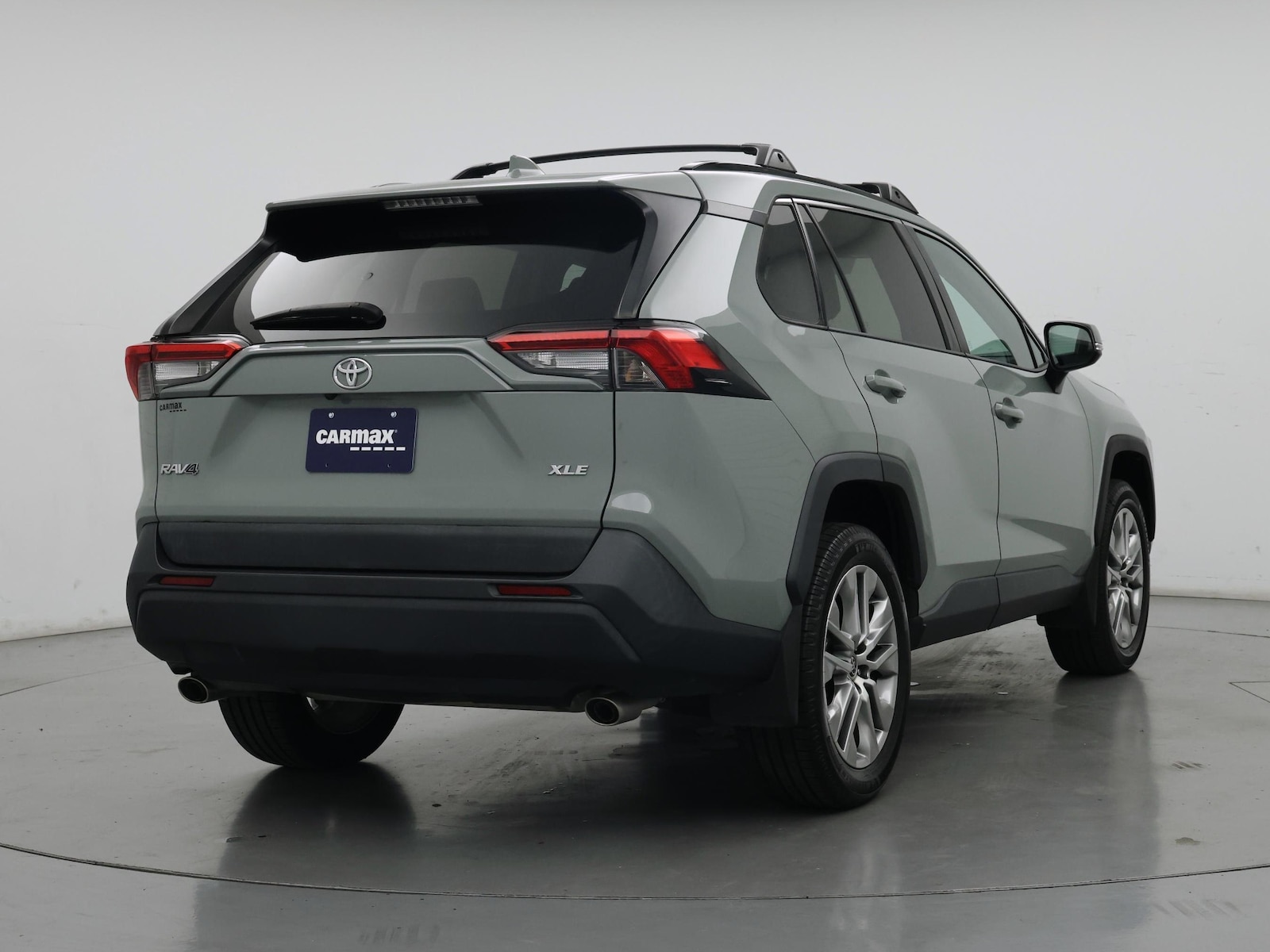 2022 Toyota RAV4 XLE Premium - Photo 9
