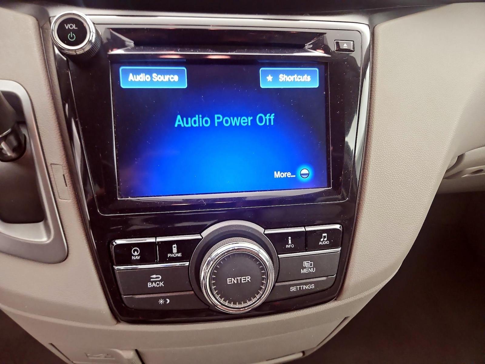 2015 Honda Odyssey EX-L - Photo 17