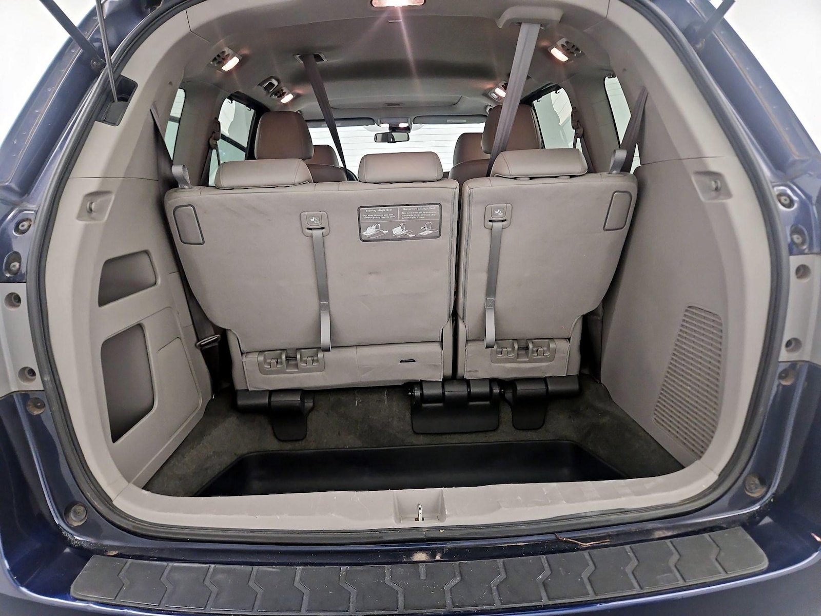 2015 Honda Odyssey EX-L - Photo 23