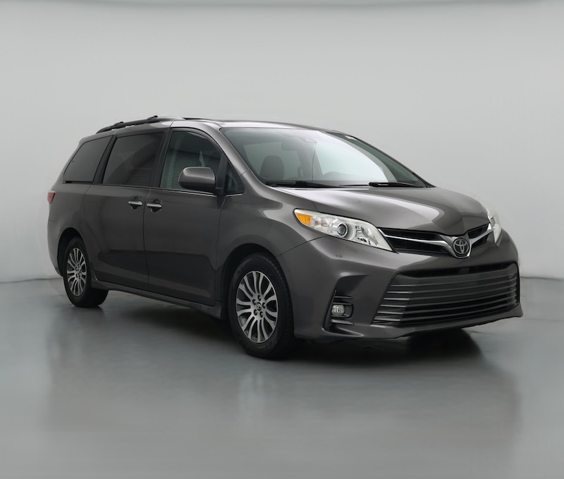 2020 Toyota Sienna XLE