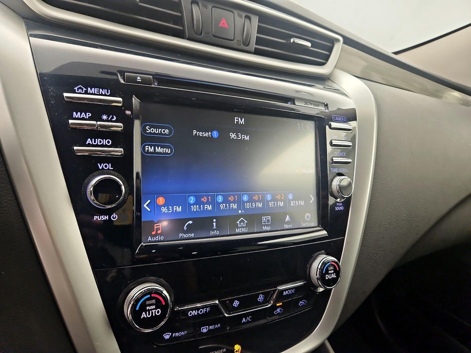 2018 Nissan Murano SV - Photo 14