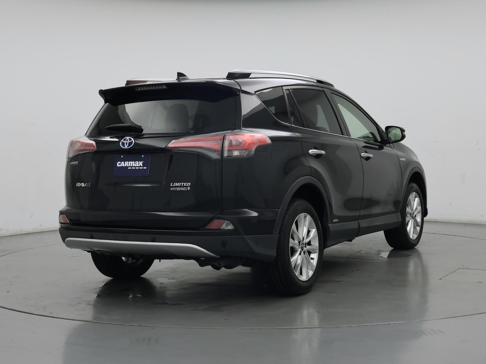 2017 Toyota RAV4 Limited - Photo 9