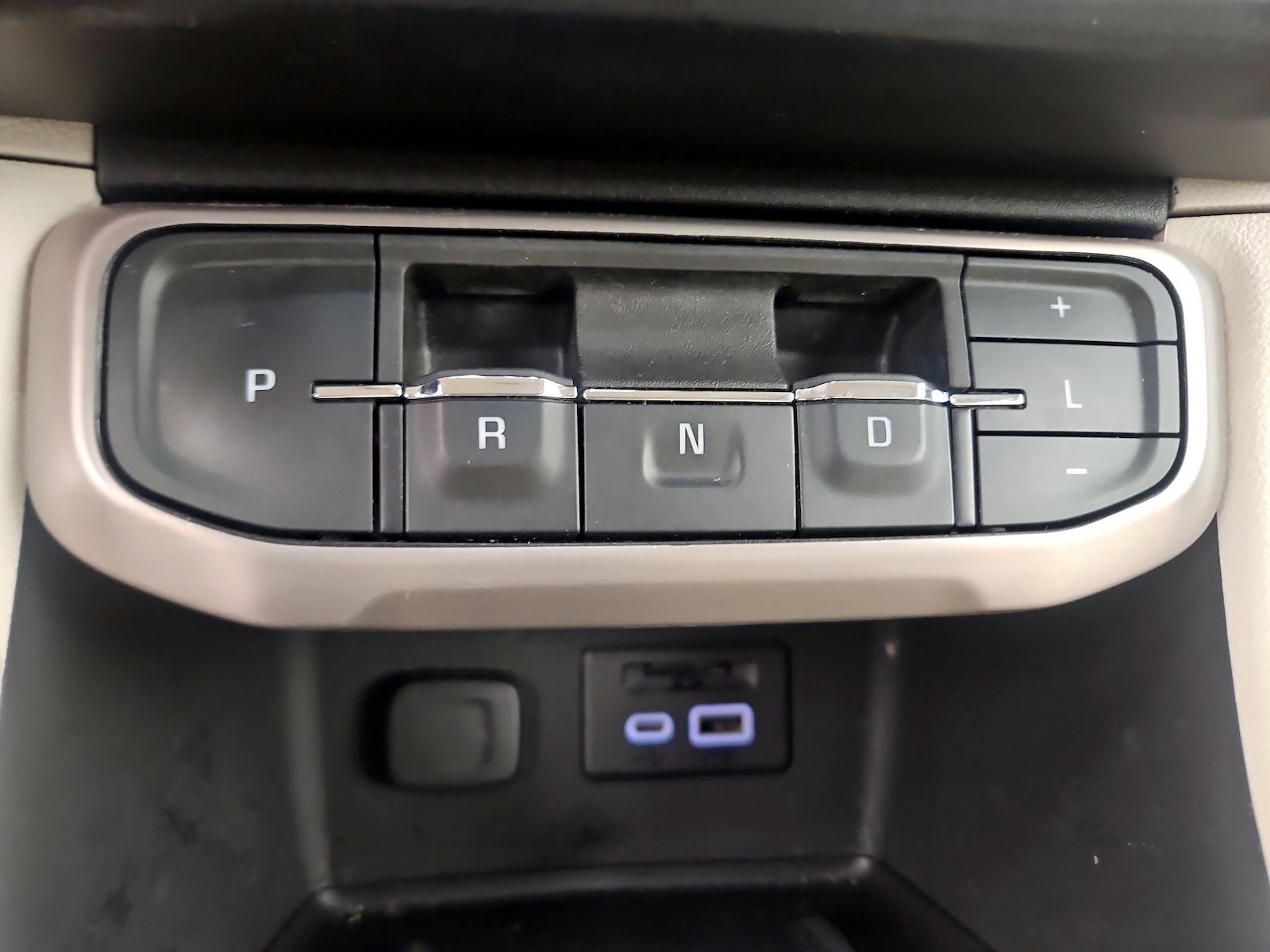 2022 GMC Acadia Denali - Photo 17