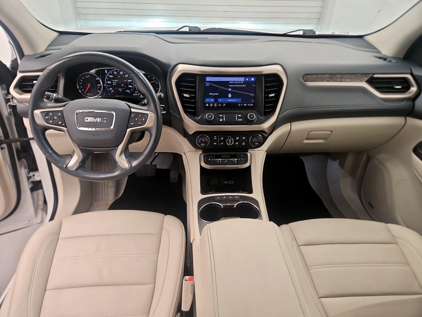 2022 GMC Acadia Denali - Photo 8