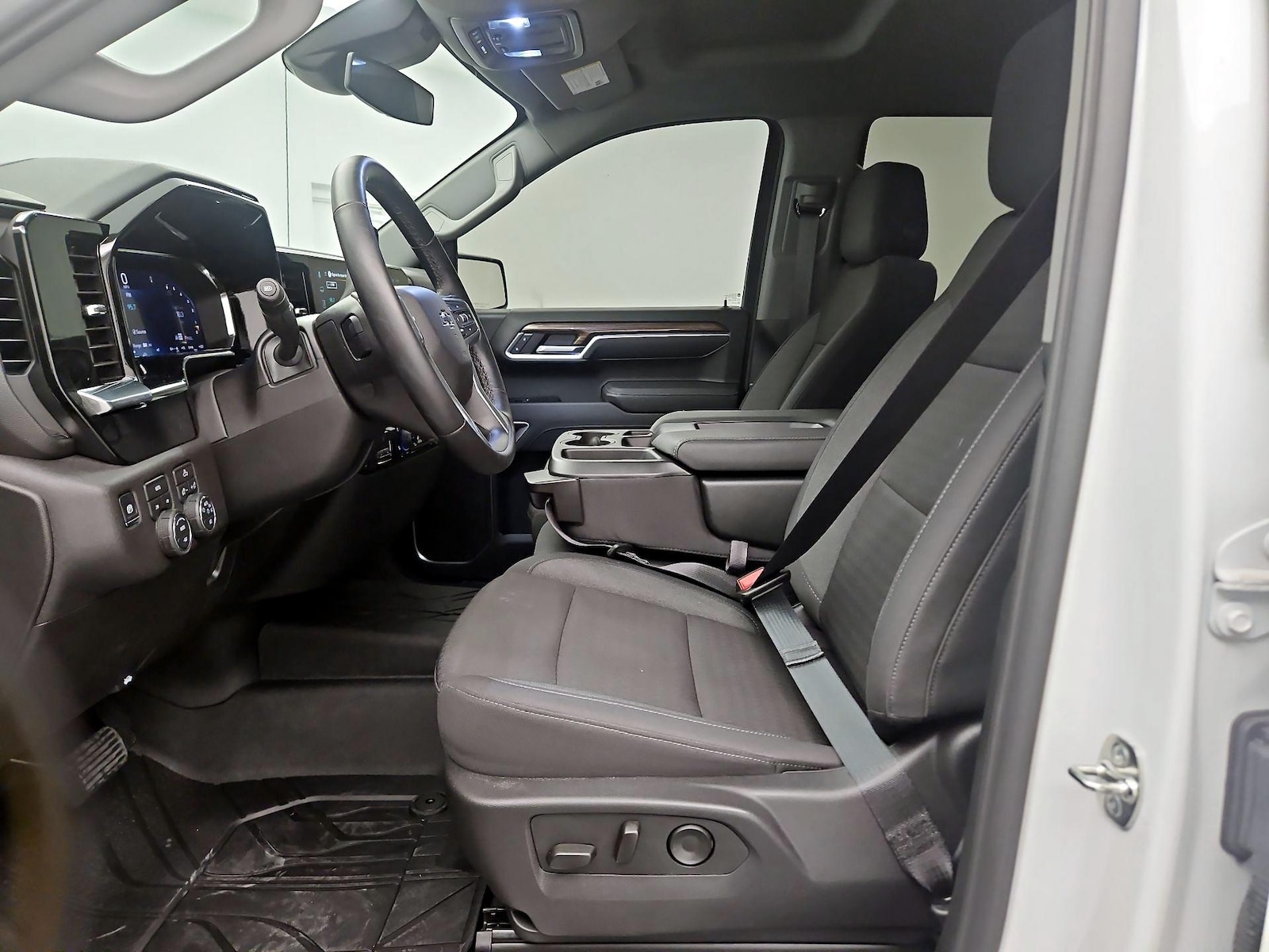 2026 Chevrolet Silverado 1500 RST - Photo 10