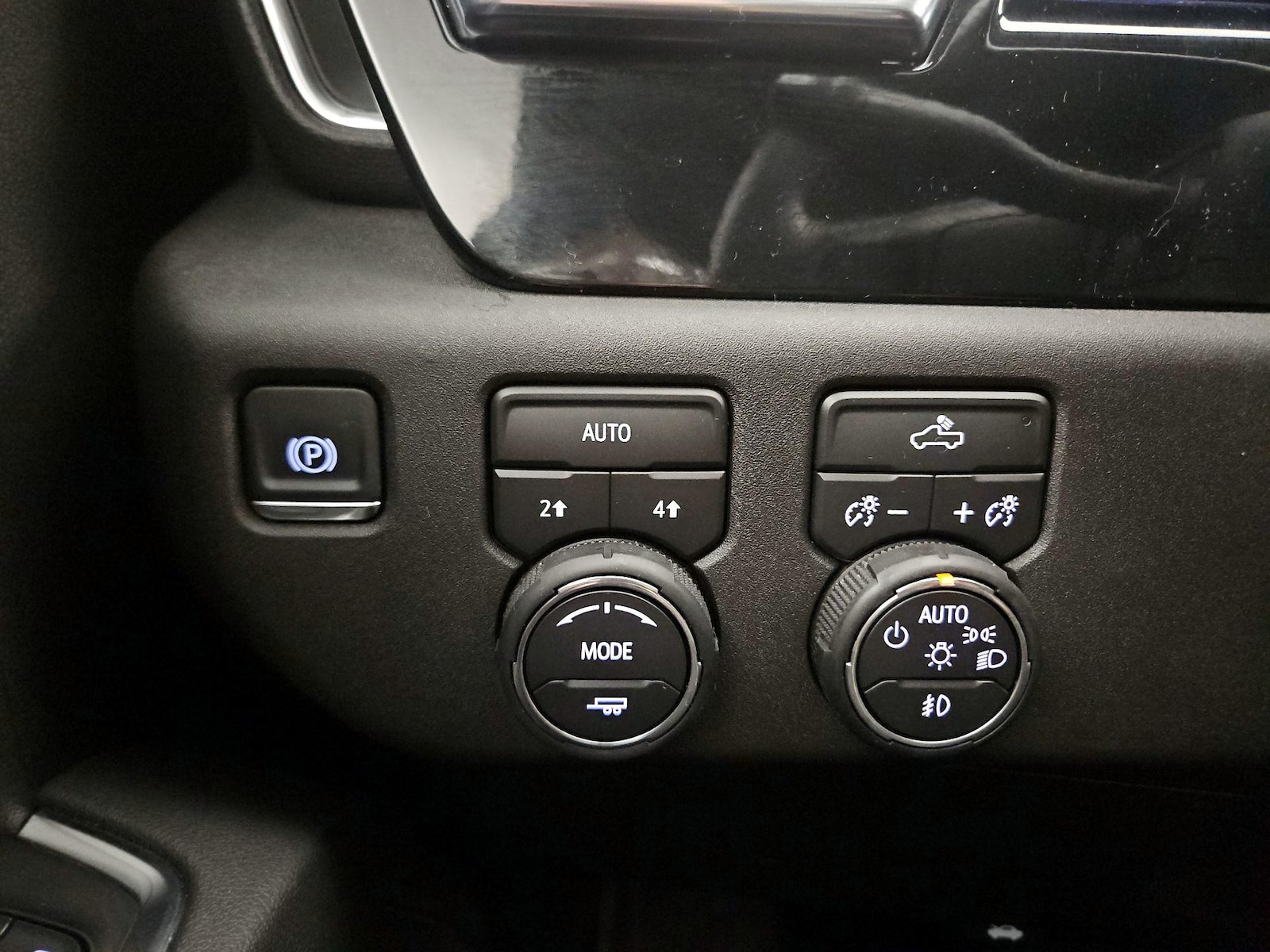 2026 Chevrolet Silverado 1500 RST - Photo 12