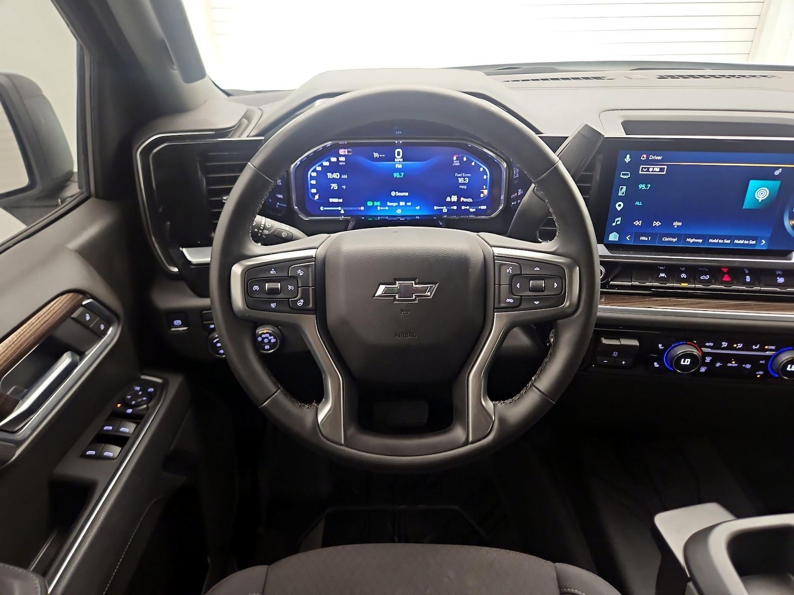 2026 Chevrolet Silverado 1500 RST - Photo 9