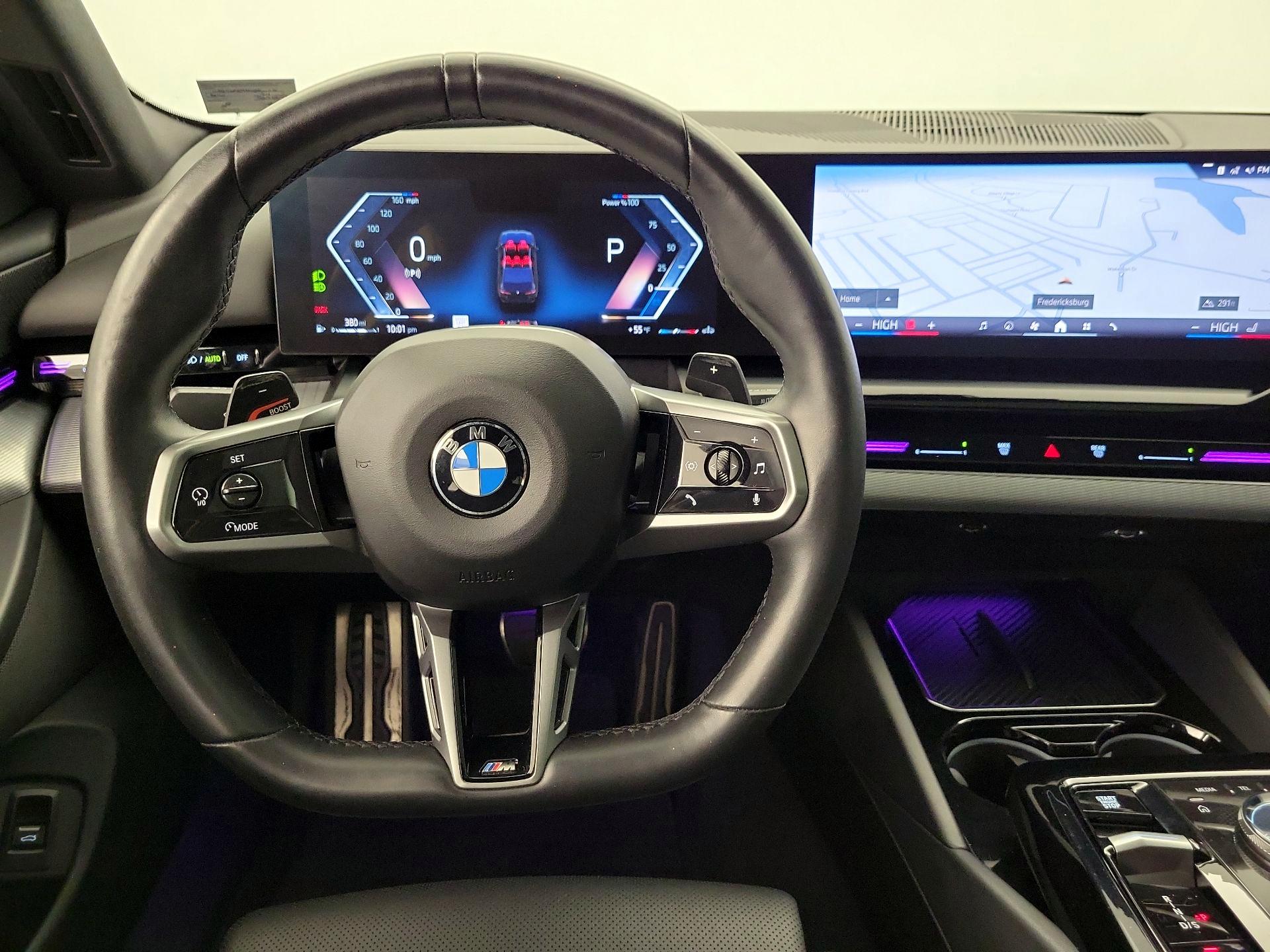 Thumbnail: 2024 BMW 5 Series - 10