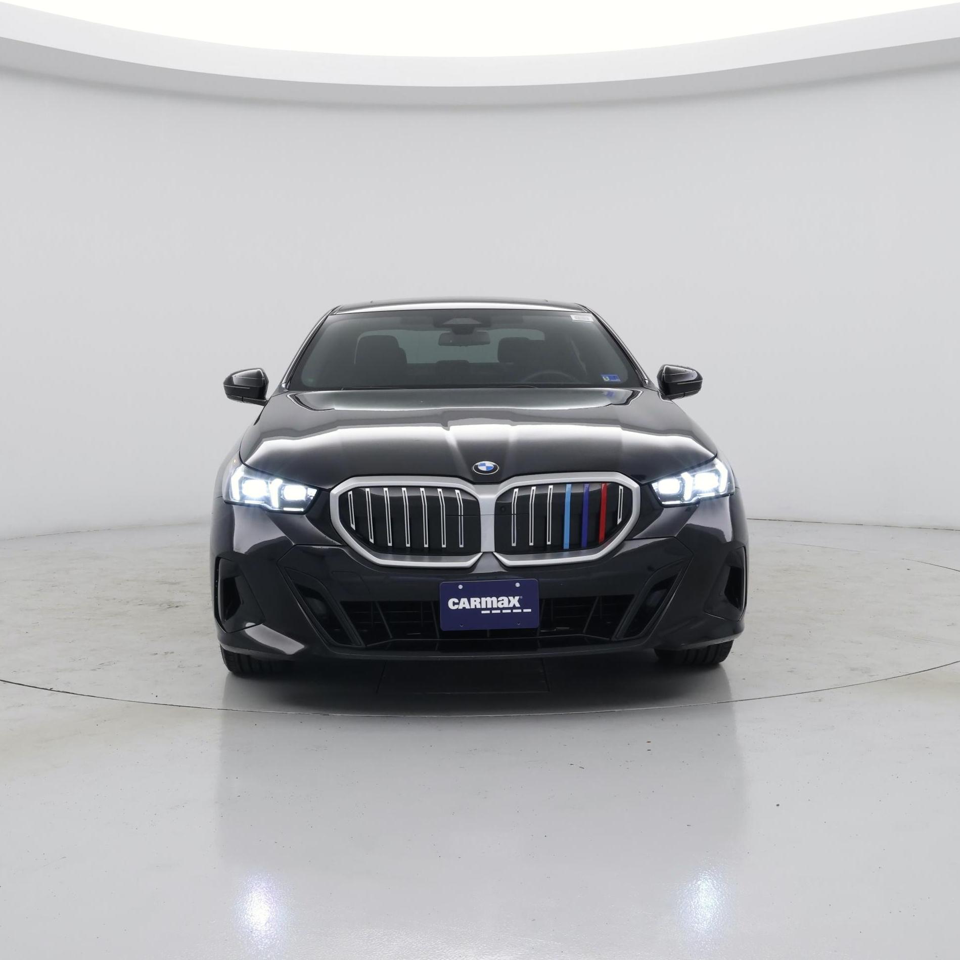 Thumbnail: 2024 BMW 5 Series - 5