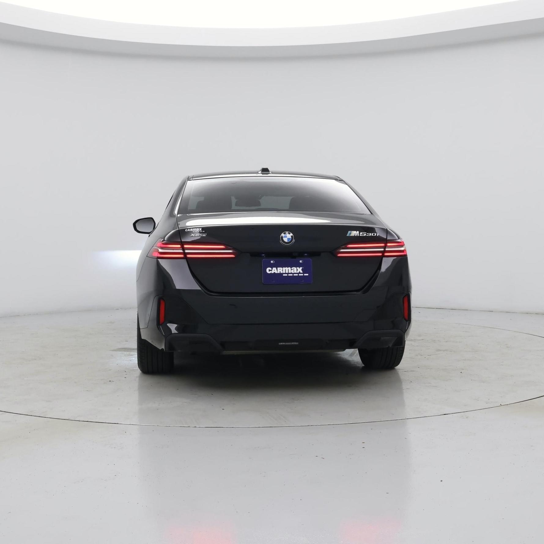 Thumbnail: 2024 BMW 5 Series - 6
