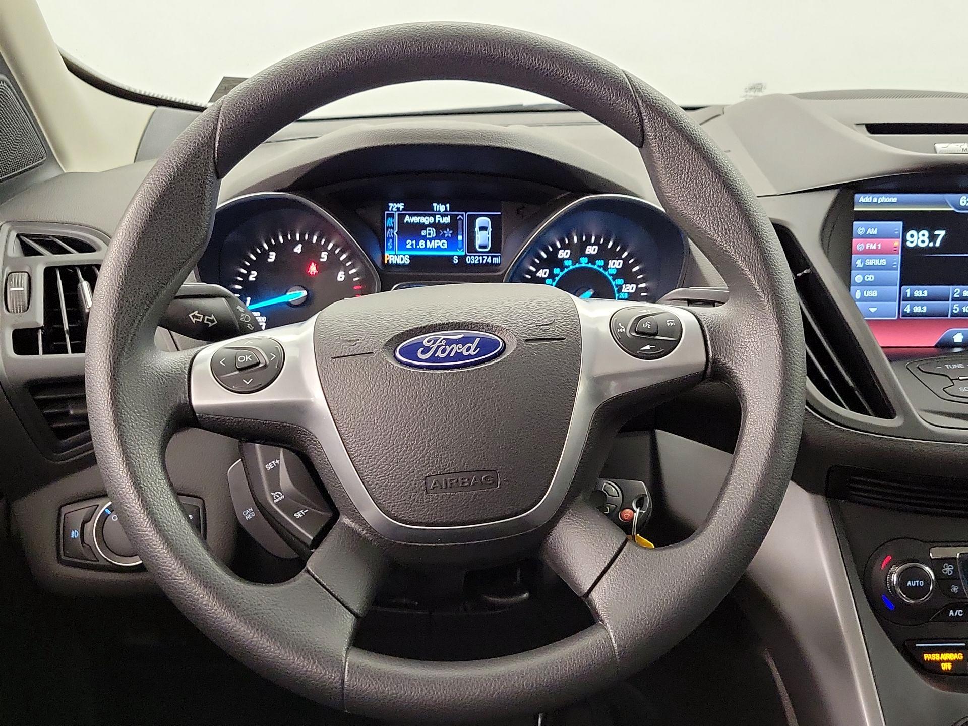 Thumbnail: 2015 Ford Escape - 19