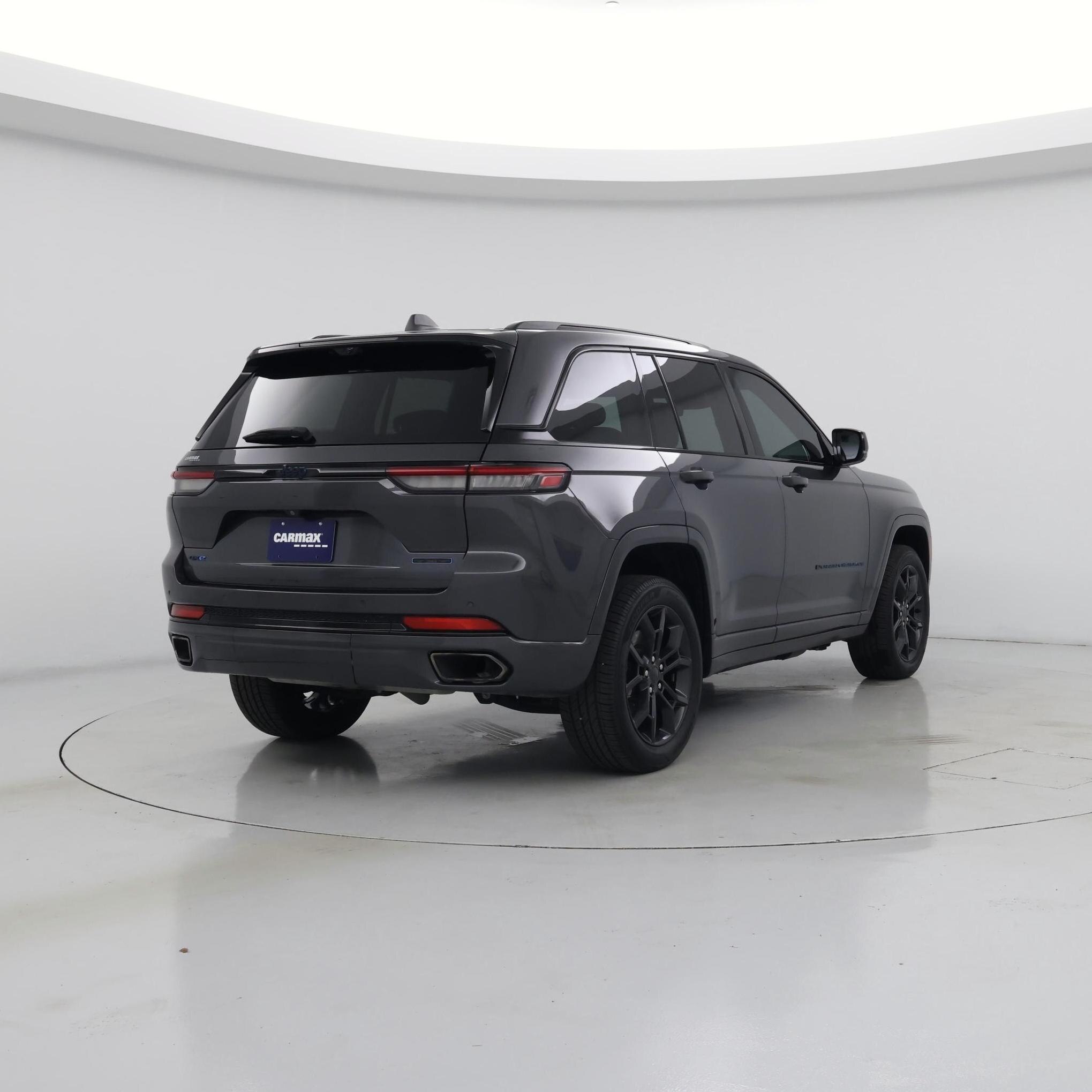 Thumbnail: 2023 Jeep Grand Cherokee - 8