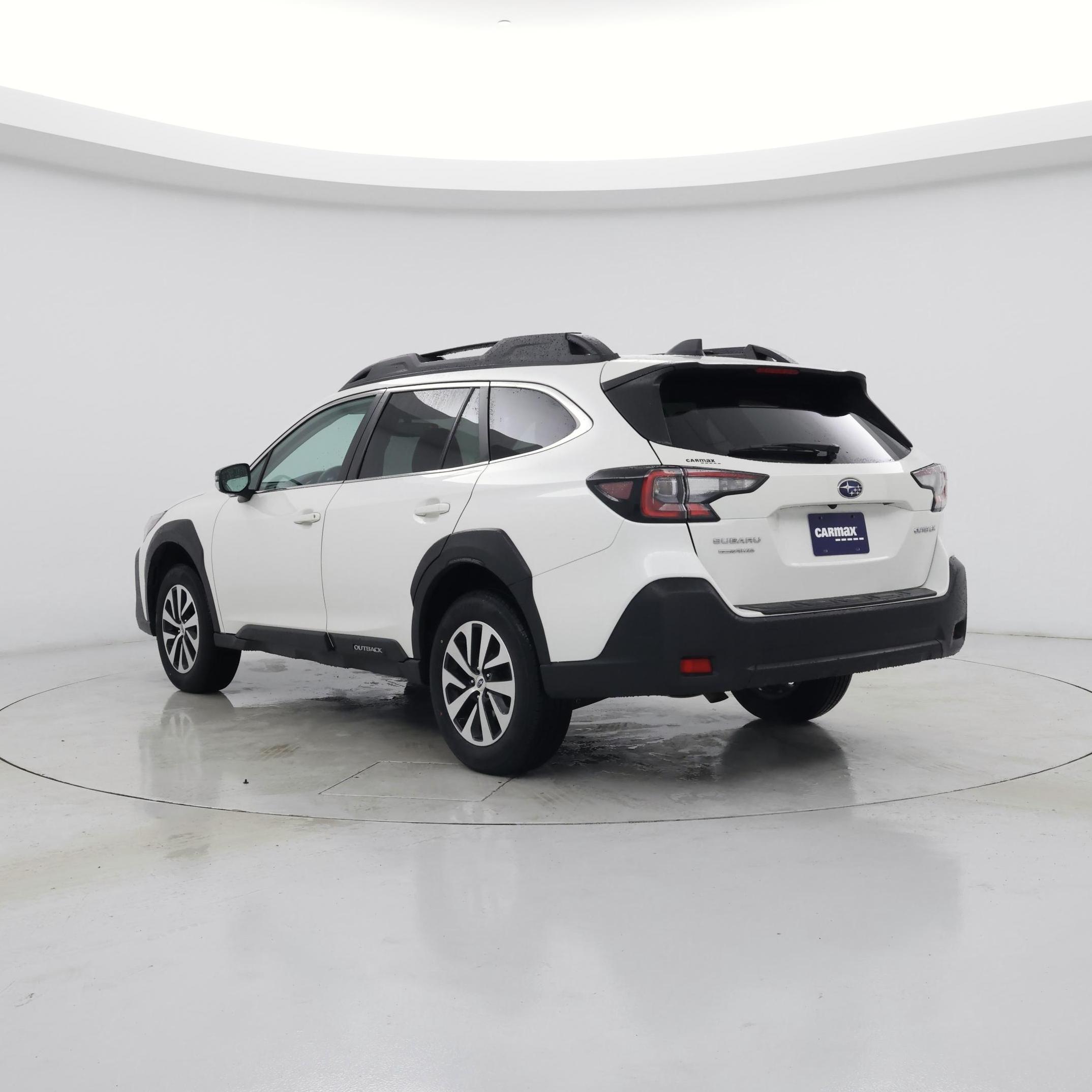 Thumbnail: 2023 Subaru Outback - 2