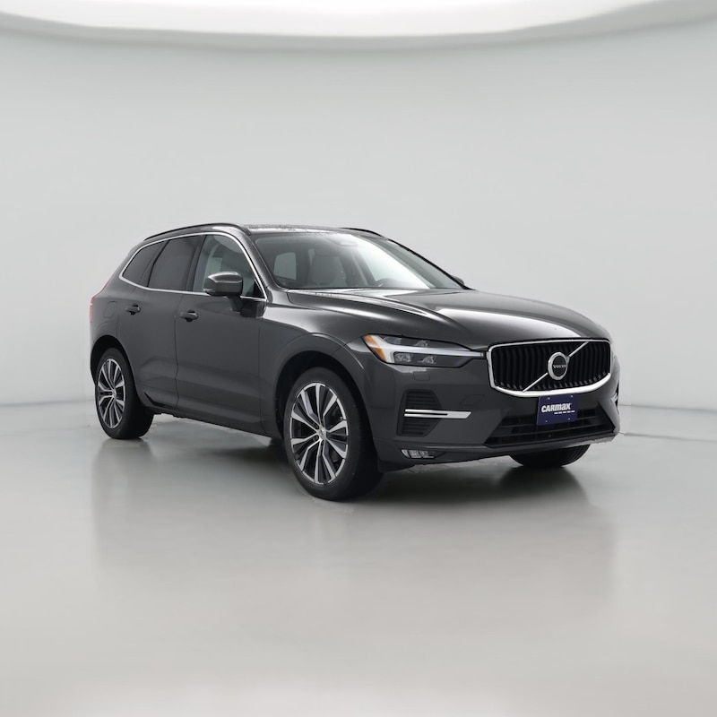 2022 Volvo XC60 B5 Momentum