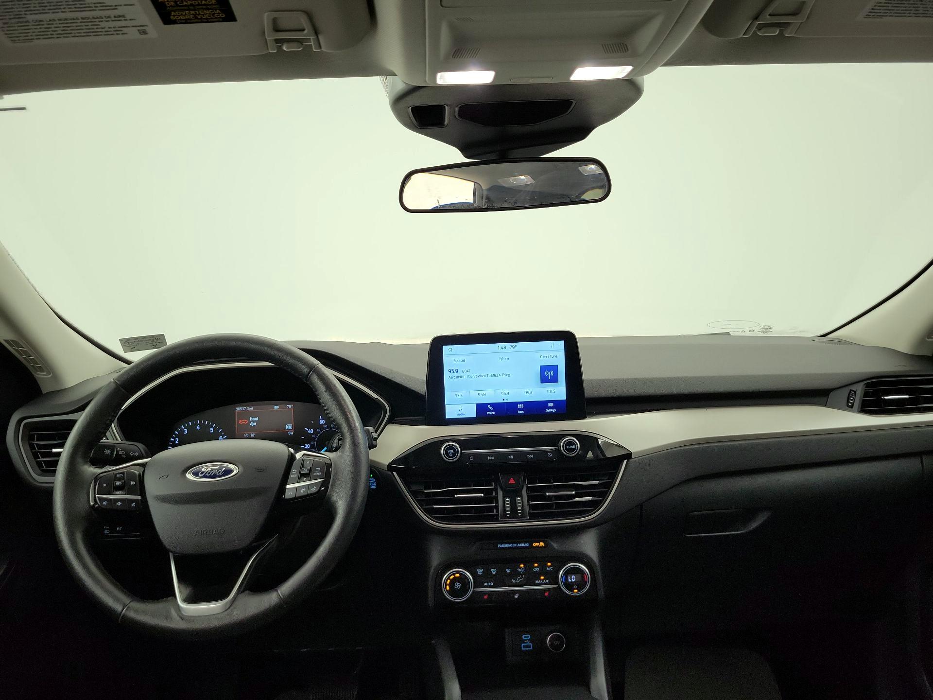 Thumbnail: 2021 Ford Escape - 9