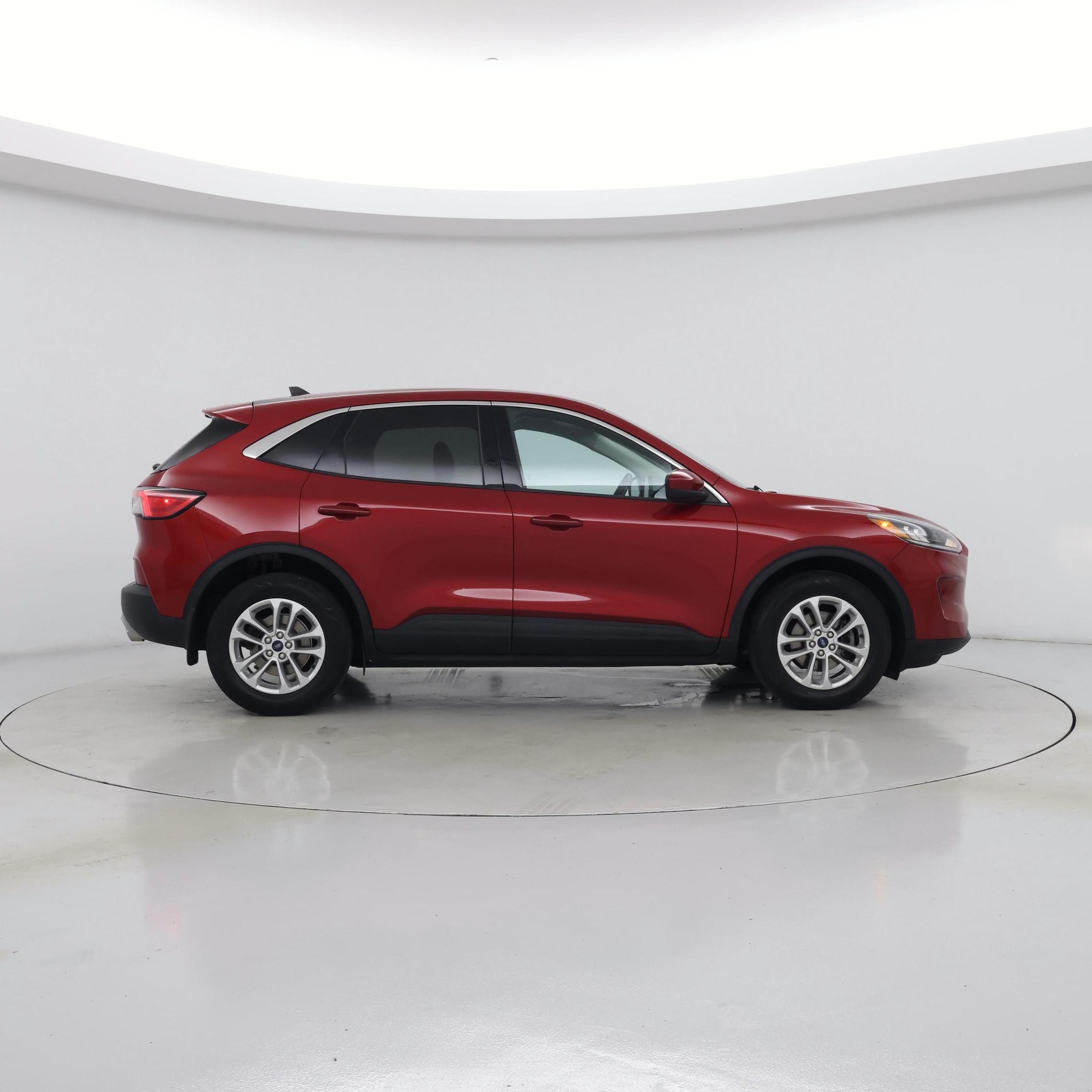 Thumbnail: 2021 Ford Escape - 7