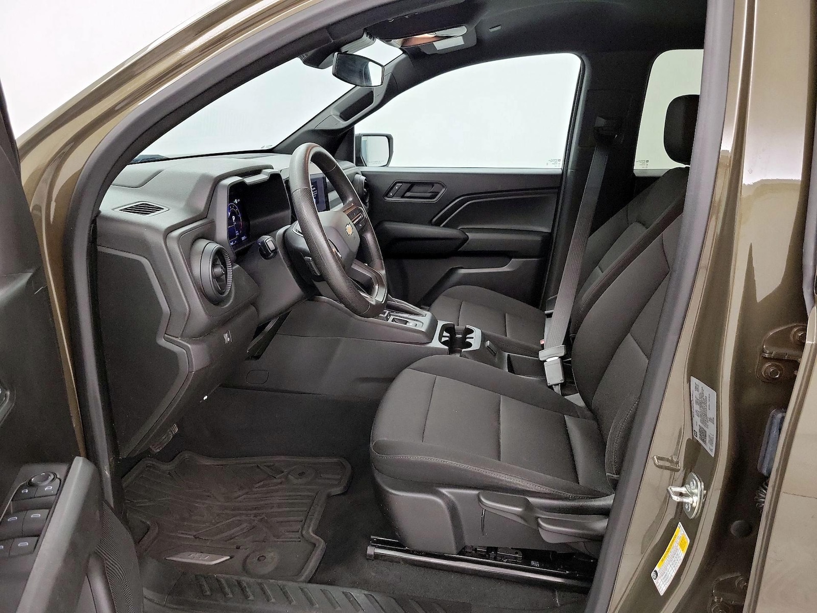 2024 Chevrolet Colorado Work Truck - Photo 12