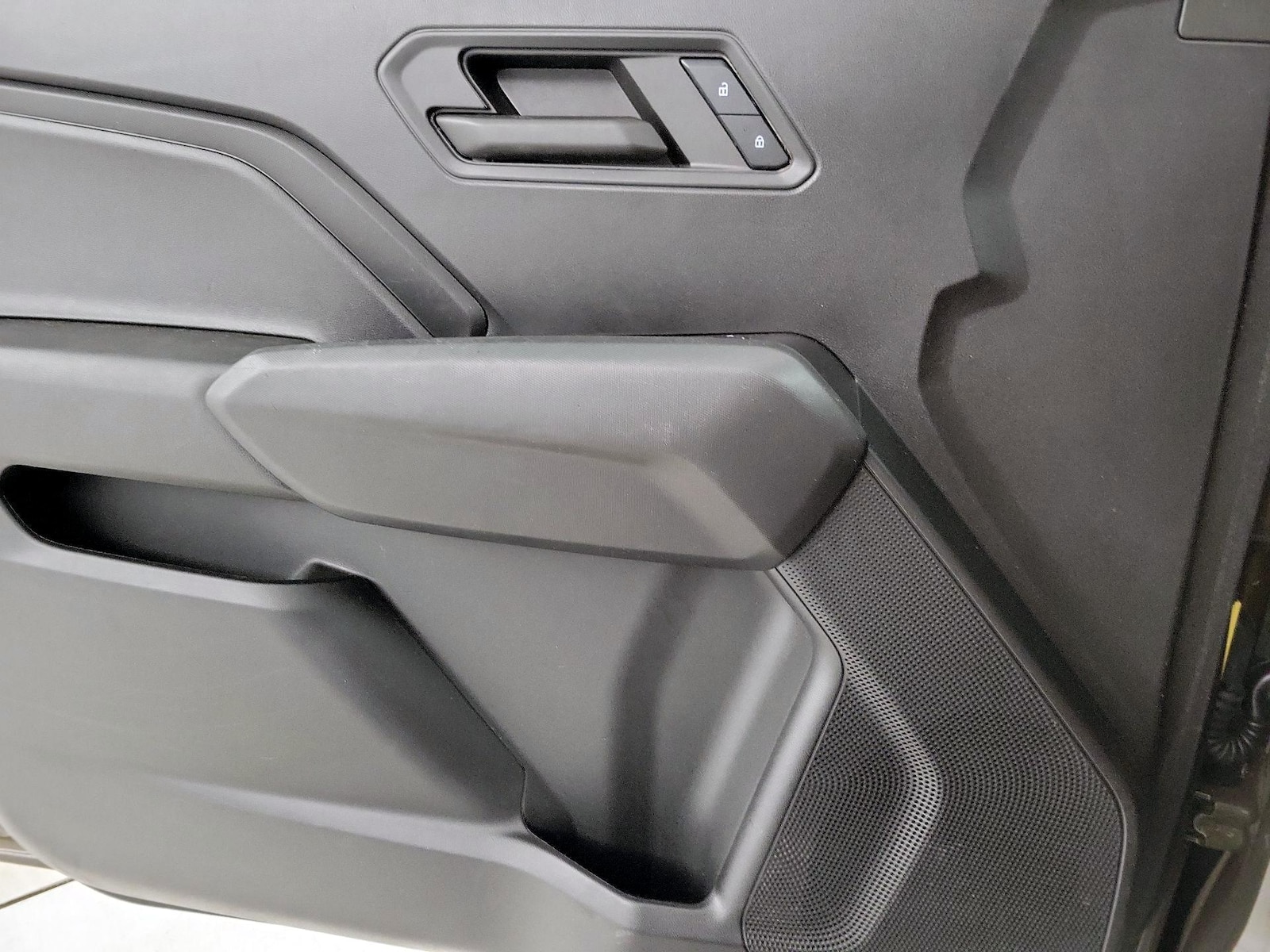 2024 Chevrolet Colorado Work Truck - Photo 13