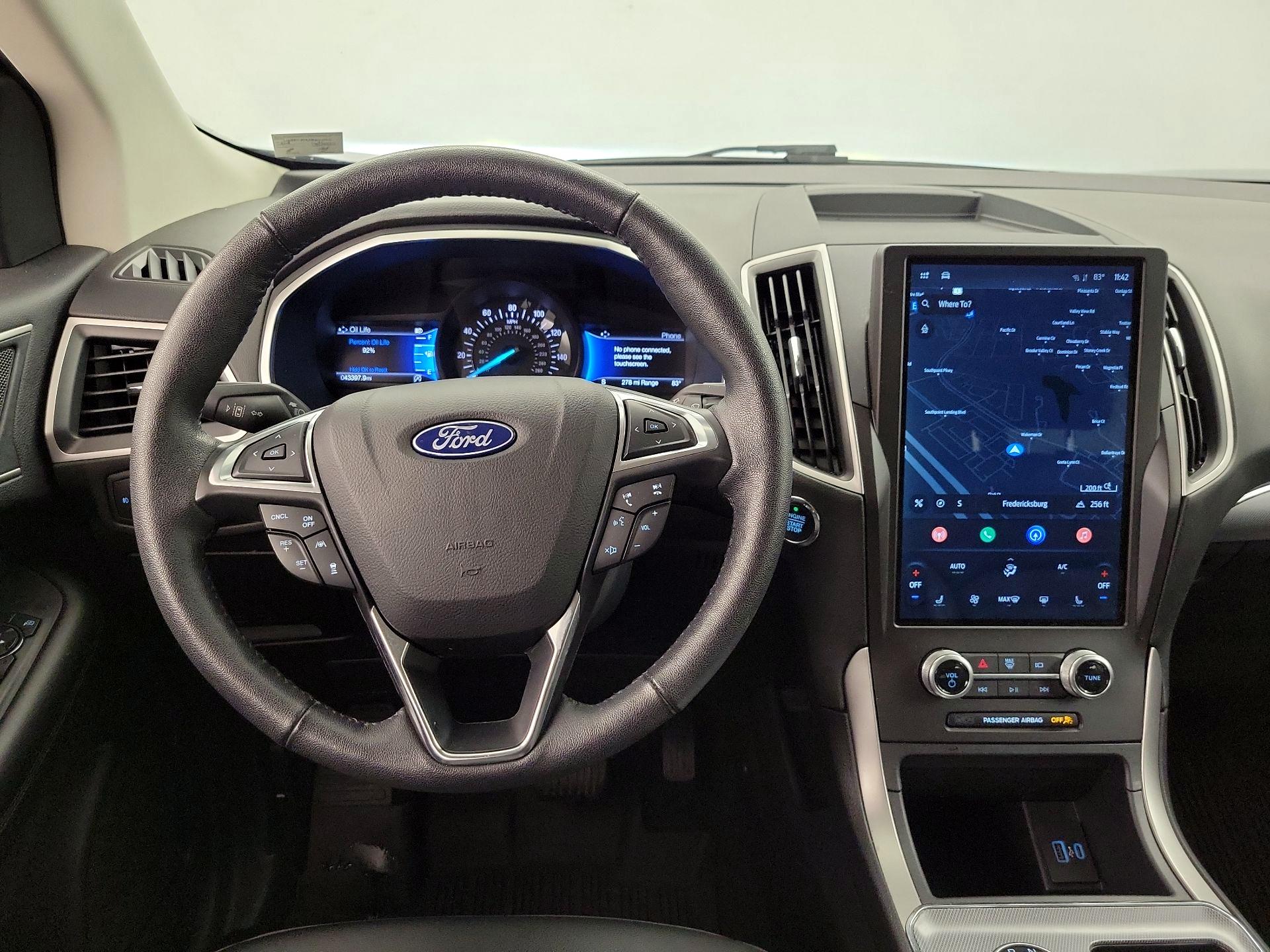 Thumbnail: 2021 Ford Edge - 10