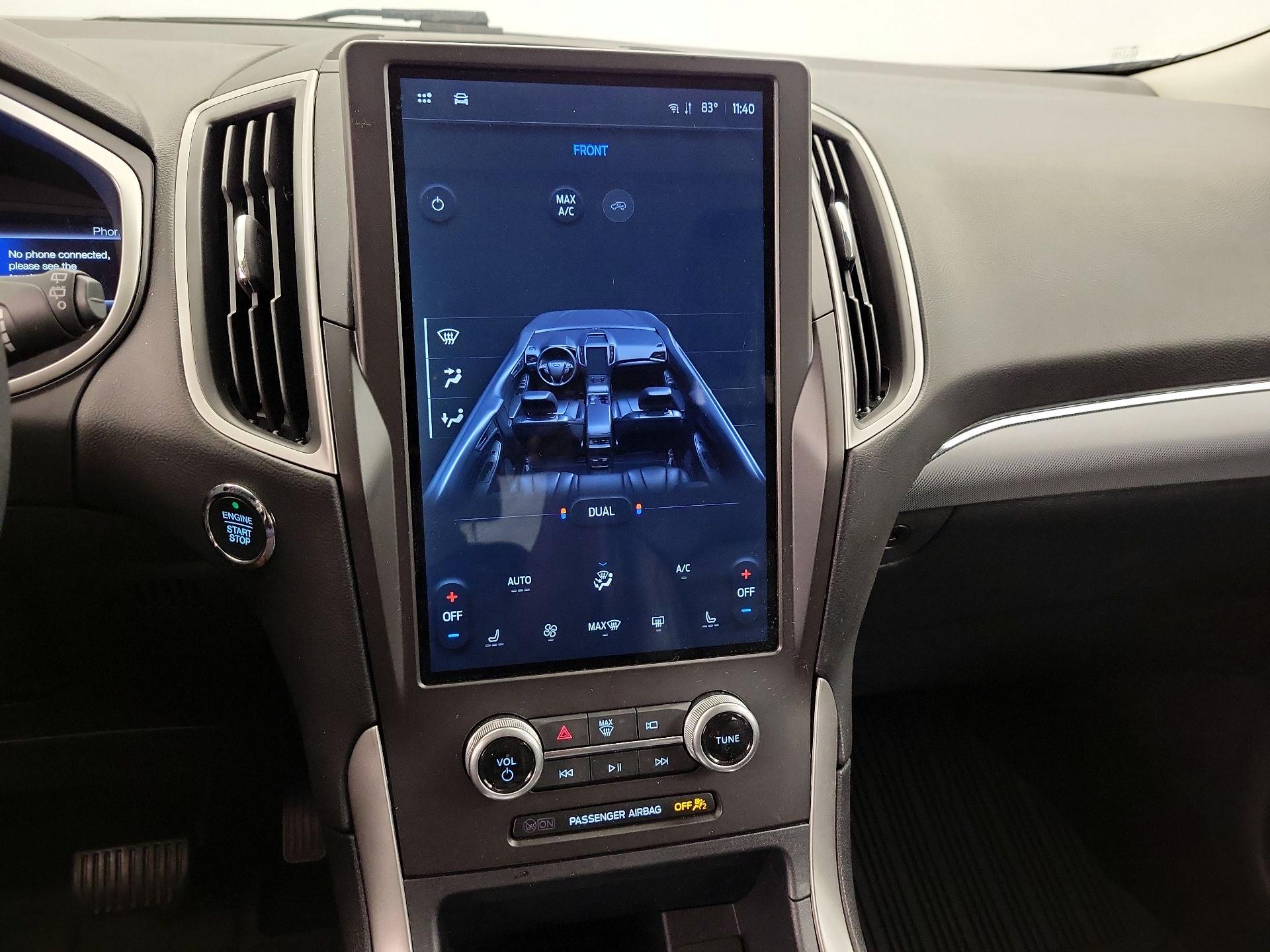 Thumbnail: 2021 Ford Edge - 17