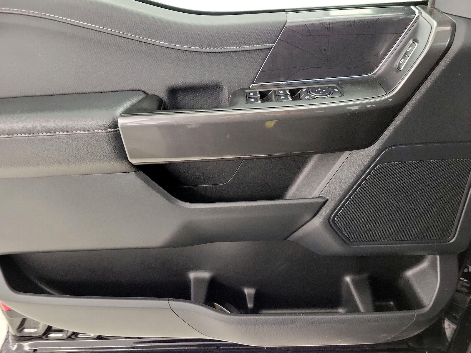 2023 Ford F-150 XLT - Photo 13