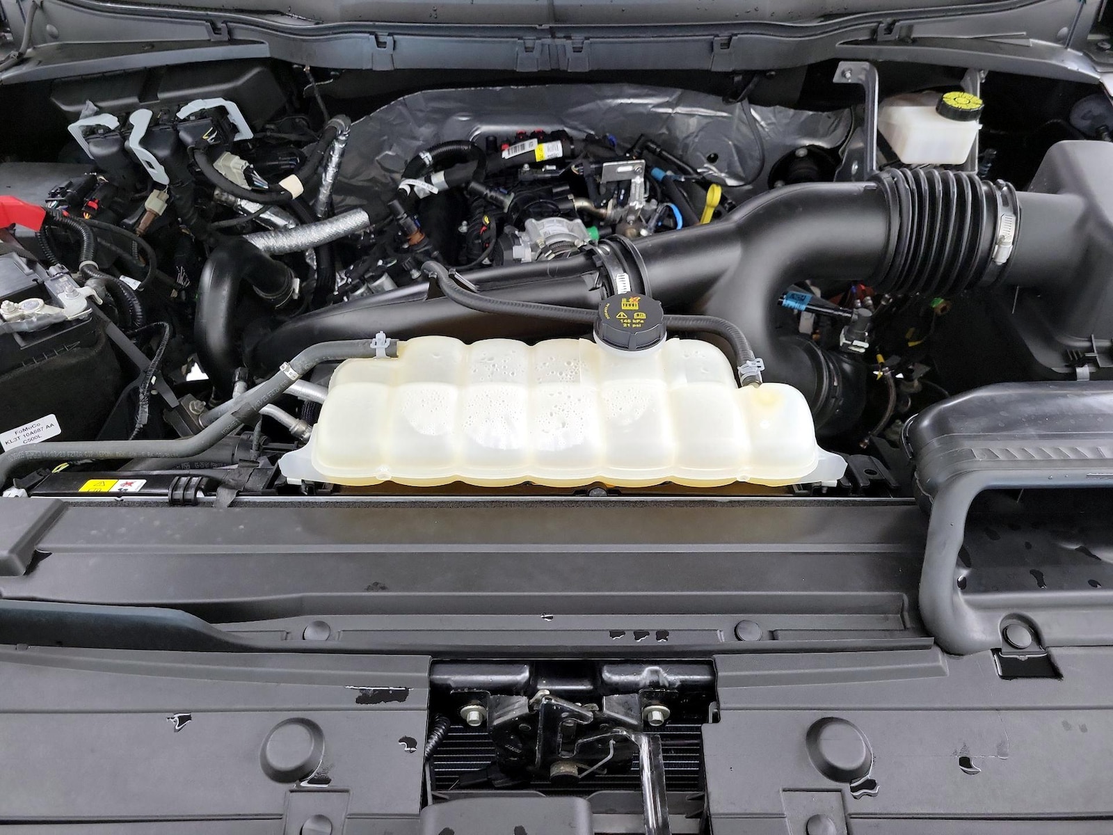 2023 Ford F-150 XLT - Photo 23