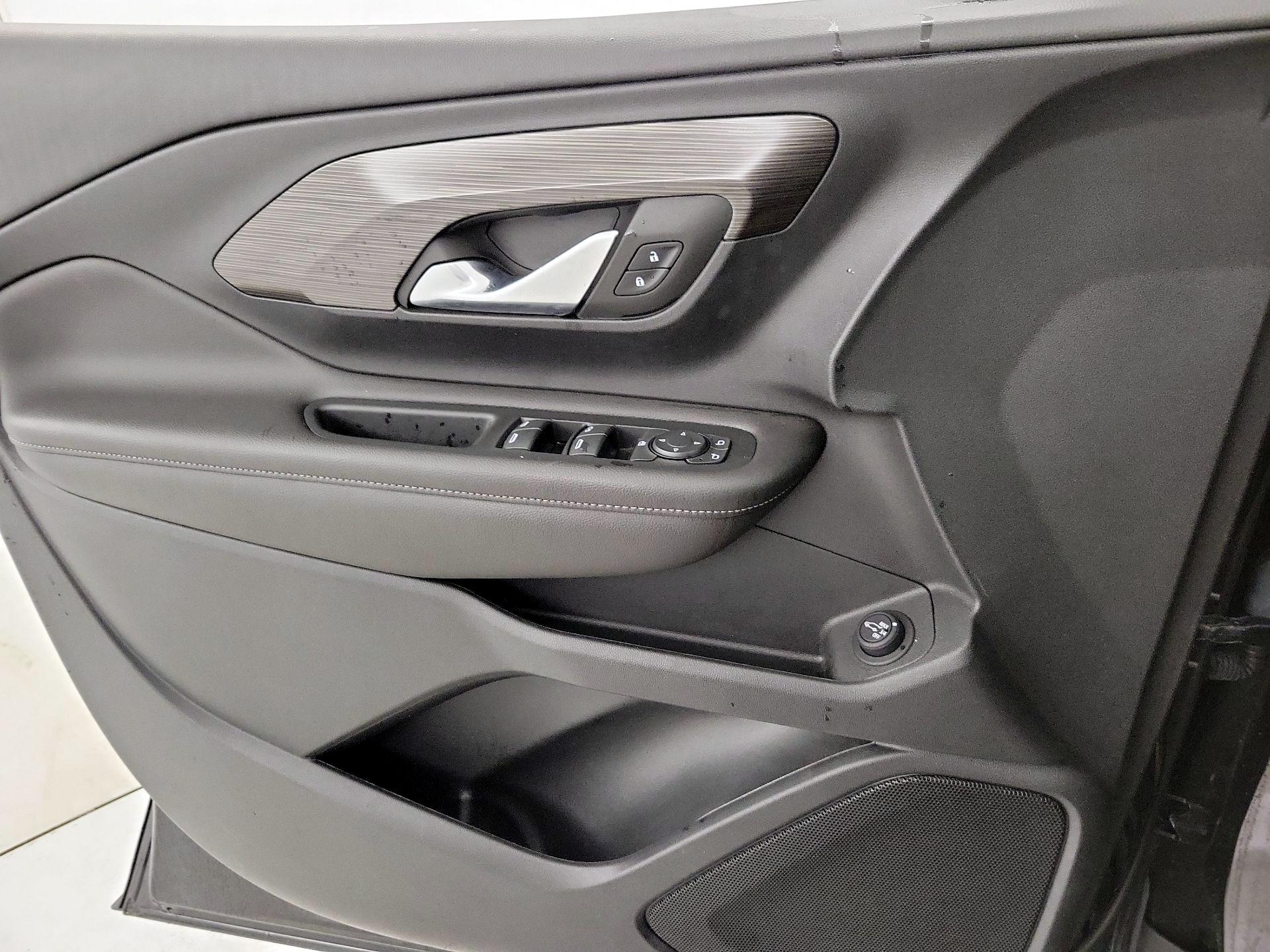 Thumbnail: 2023 GMC Terrain - 12