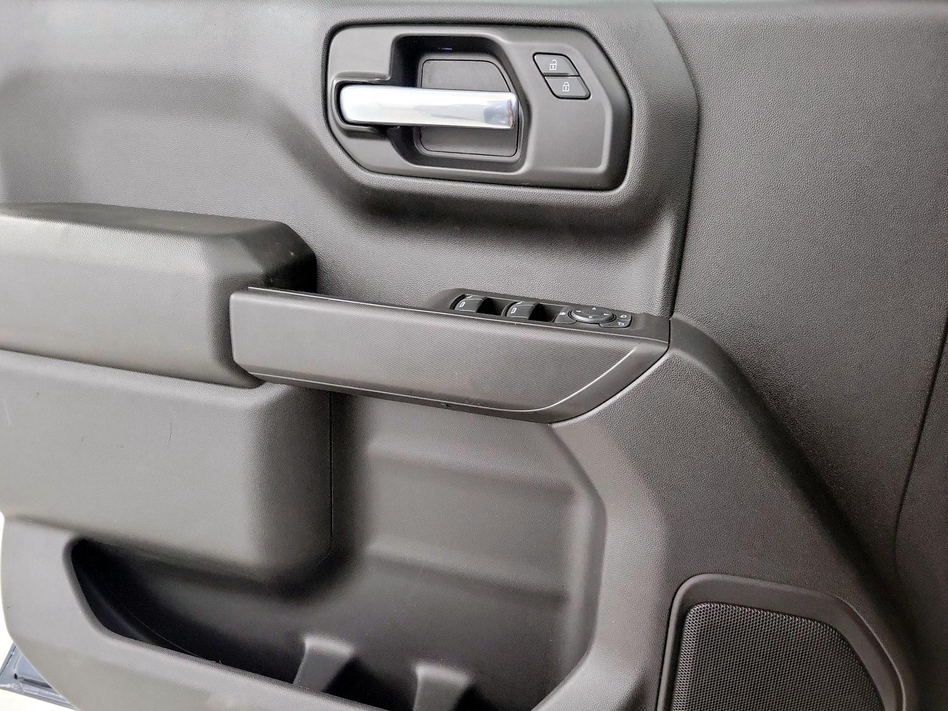 Thumbnail: 2021 Chevrolet Silverado 1500 - 12