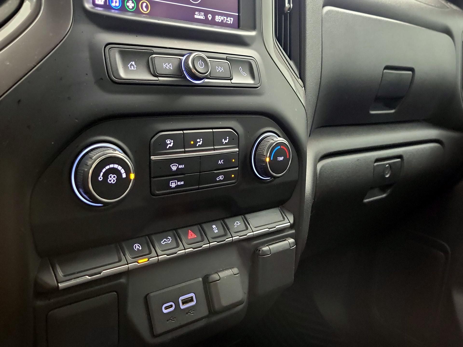 Thumbnail: 2021 Chevrolet Silverado 1500 - 16