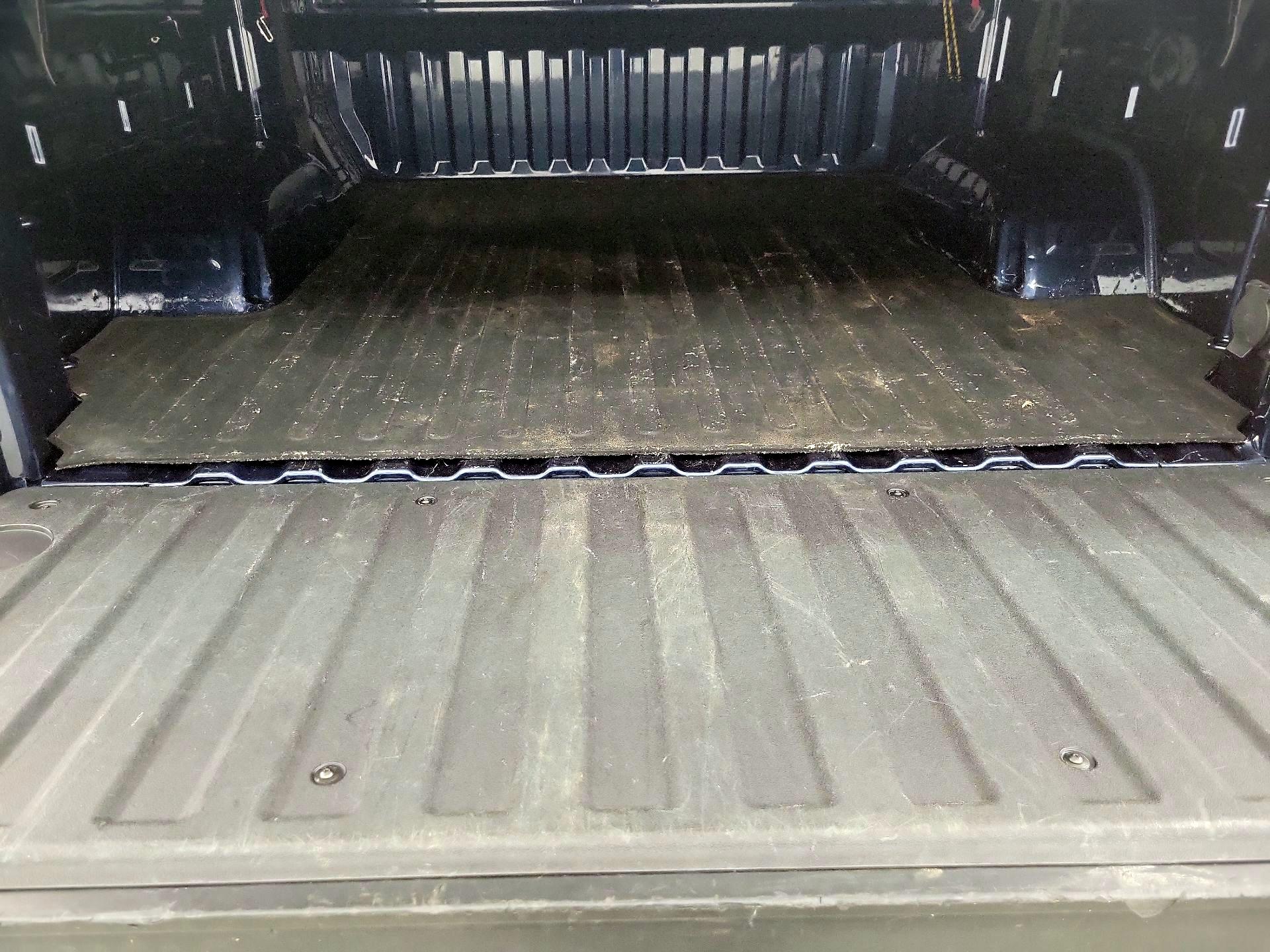 Thumbnail: 2021 Chevrolet Silverado 1500 - 20